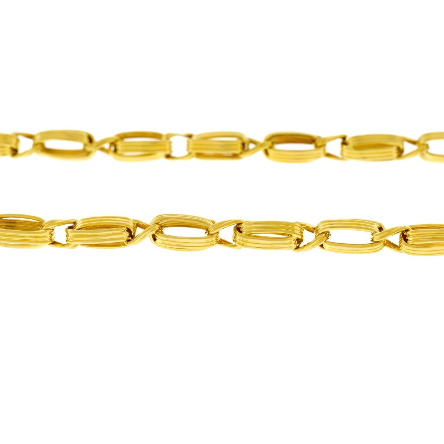 Long Chaumet Gold Necklace 3