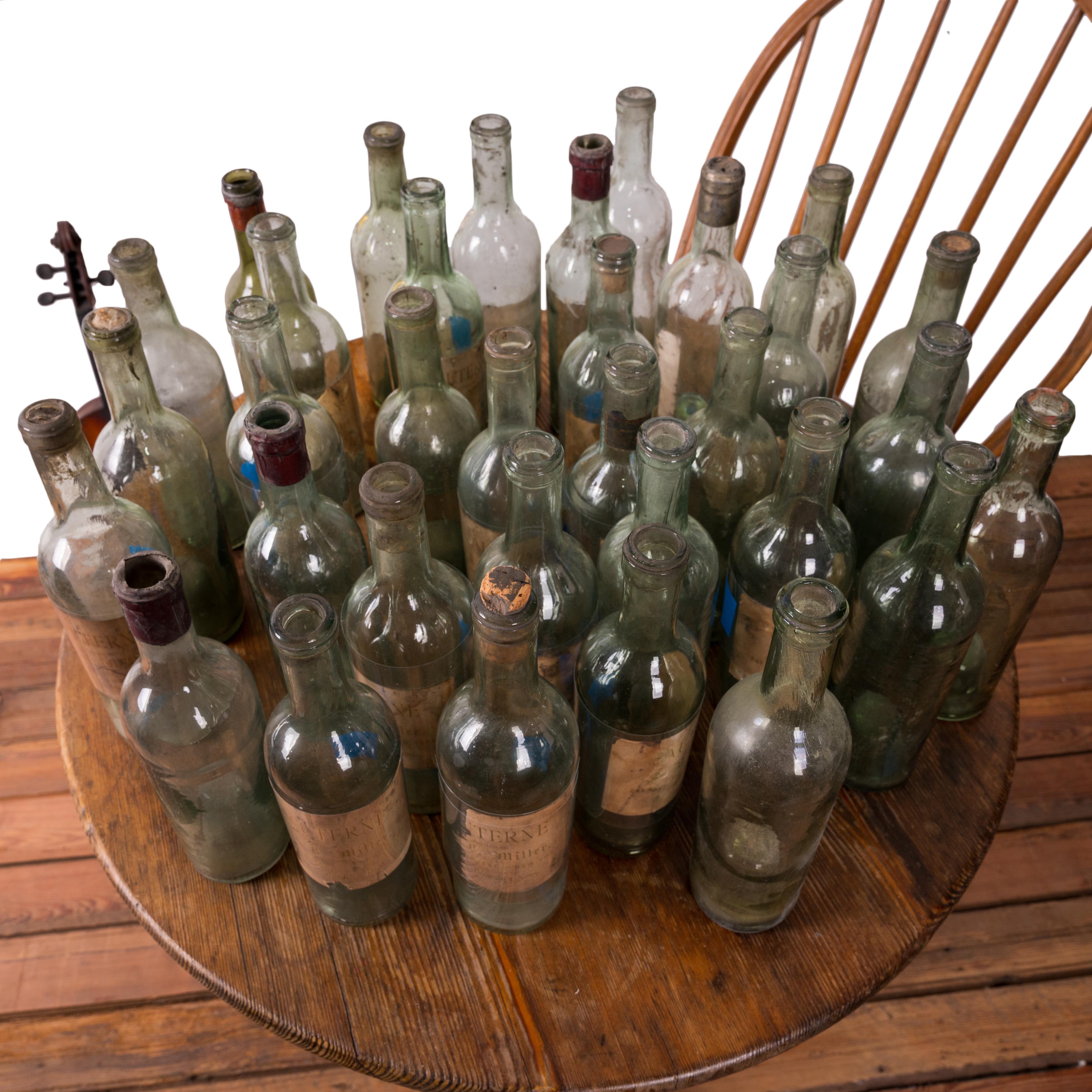 33 bottiglie di vino Sauterne, Savannah, Ga Storia, XIX secolo in vendita 1