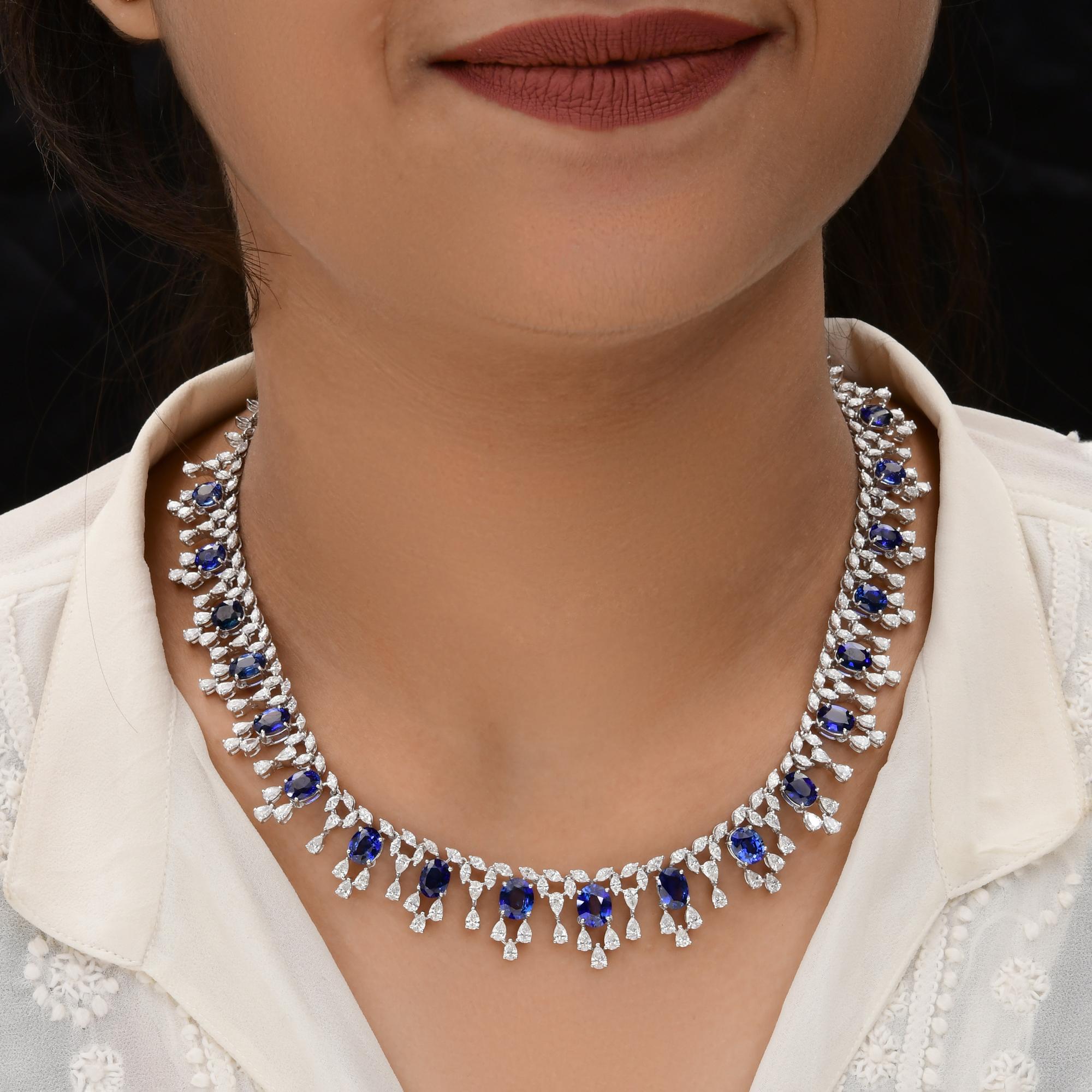 Women's 33 Tcw Blue Sapphire Gemstone SI/H Diamond 18 Karat White Gold Necklace Jewelry For Sale