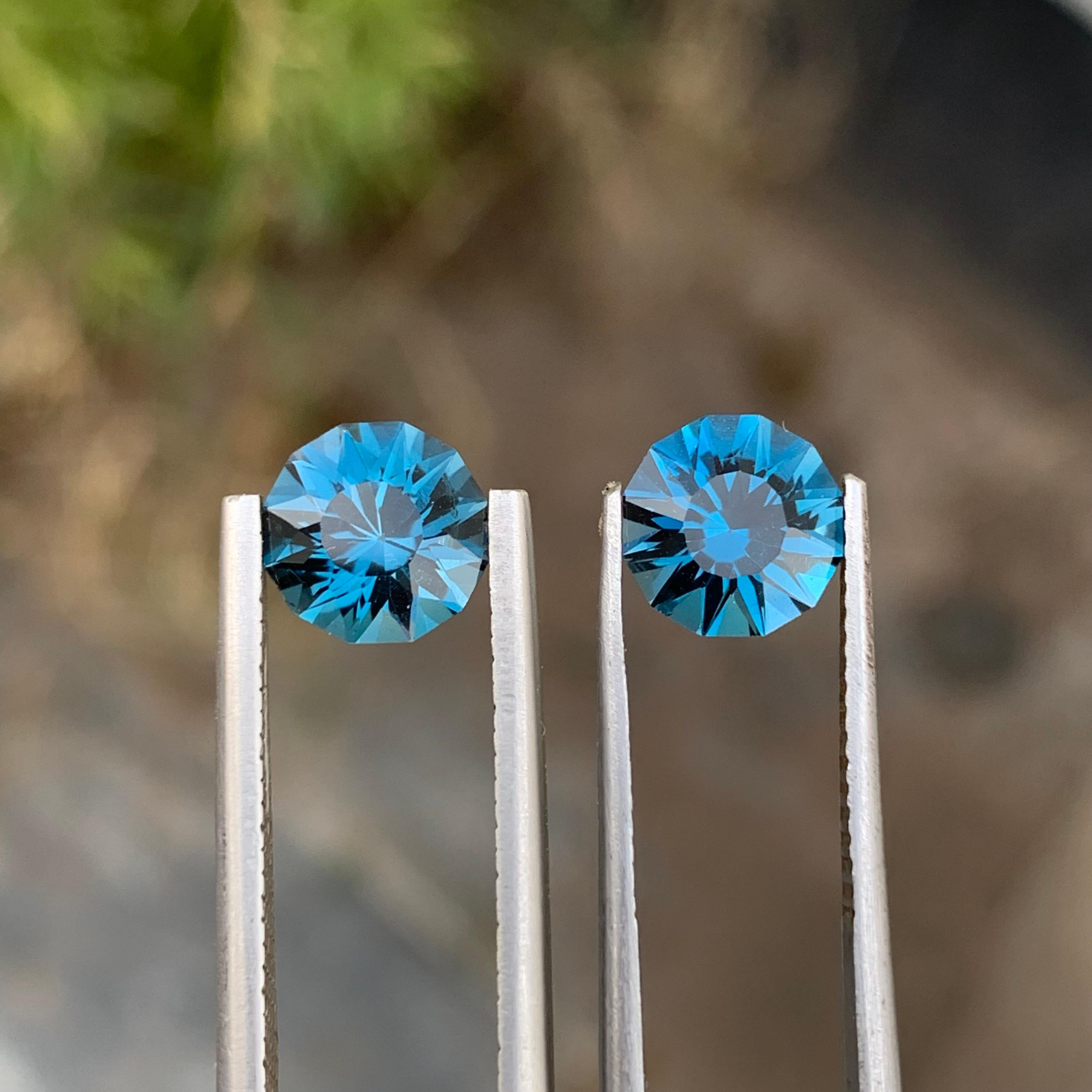 Topazio blu di Londra sfuso

Peso: 3,30 Carati
Dimensioni: 7,2 x 7,2 x 5 , 4,8 Mm
Origine: Brasile
Forma: Rotondo
Colore: Blu intenso
Certificato: Su richiesta del cliente

Il Topazio Blu di Londra è un'affascinante varietà di topazio rinomata per