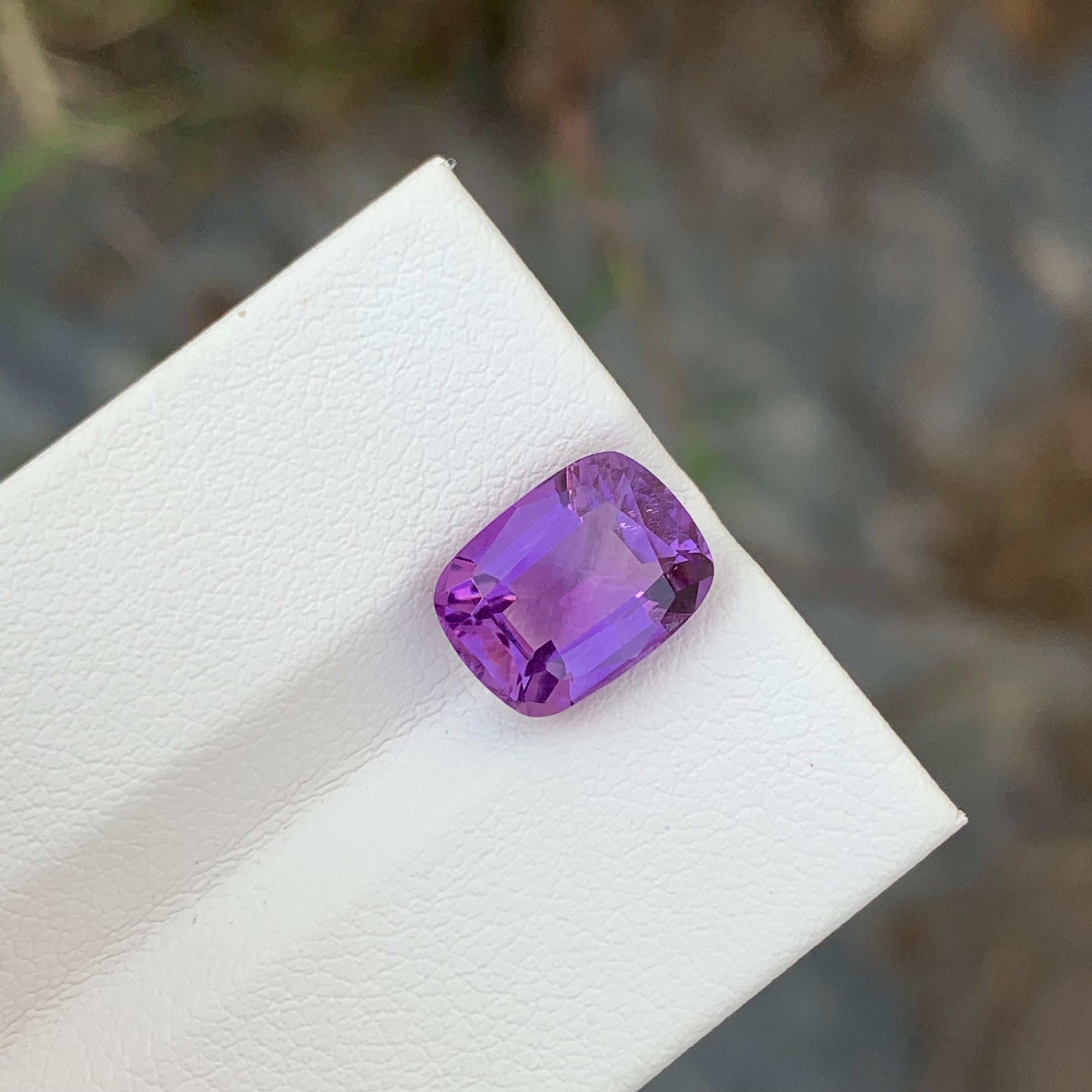 Arts and Crafts 3.30 Carat Adorable Natural Loose Amethyst Cushion Shape Gem For Jewellery For Sale