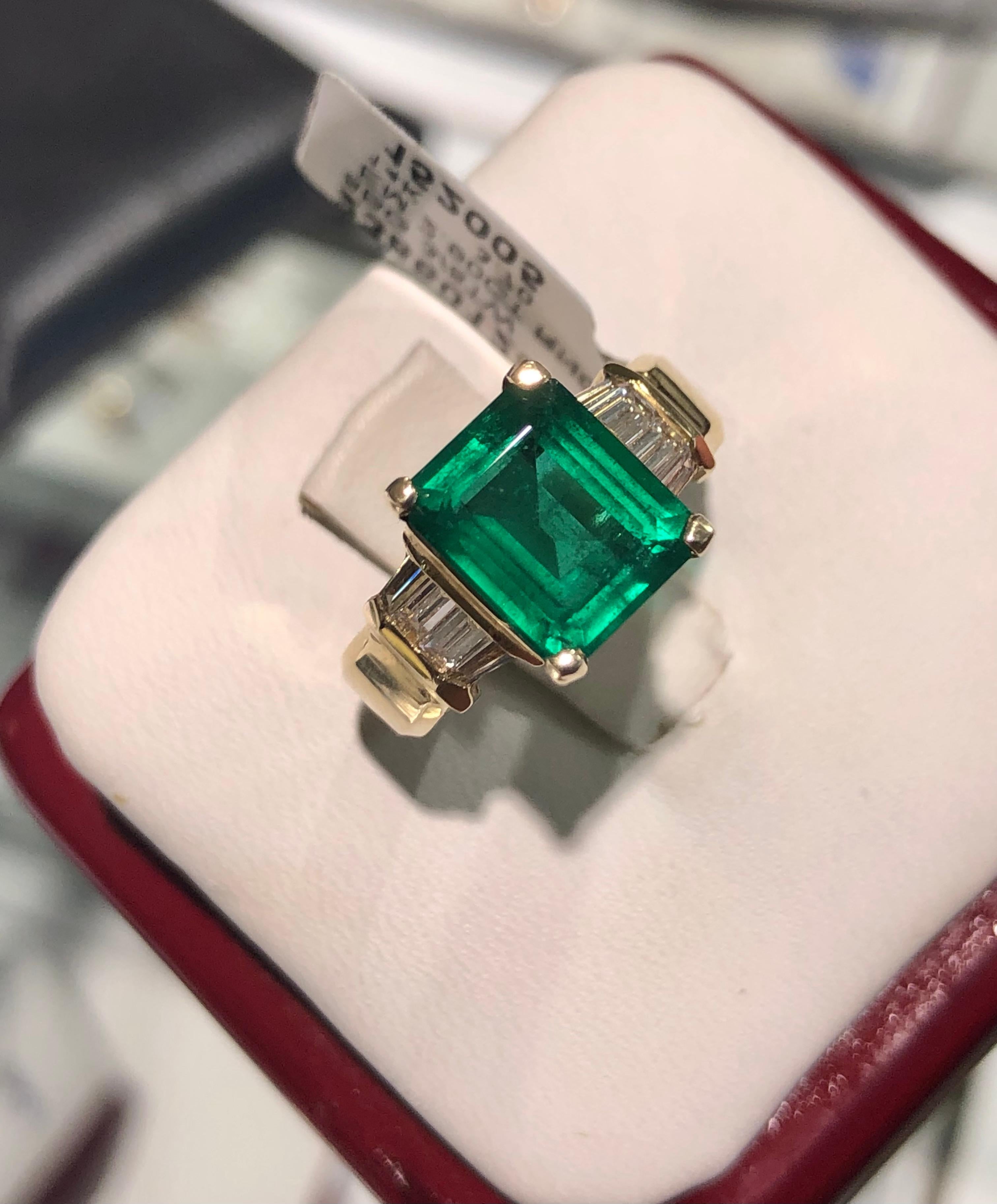 3.30 Carat Emerald and Diamond Estate Engagement Ring Gold For Sale 7