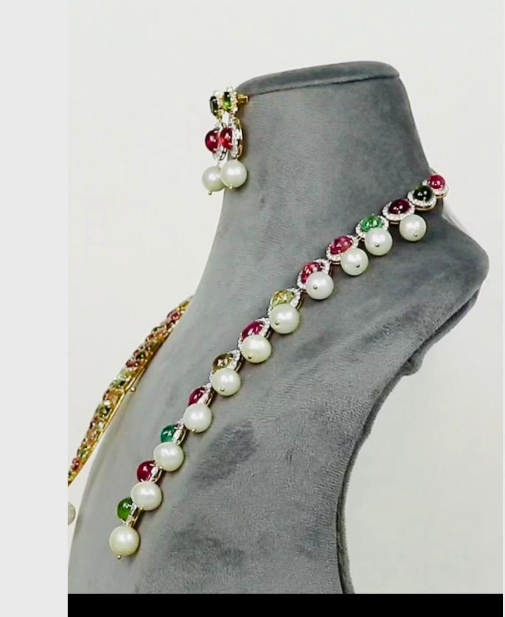 Collier de trois pièces serti de diamants et tourmaline rose verte de 330 carats en vente 2