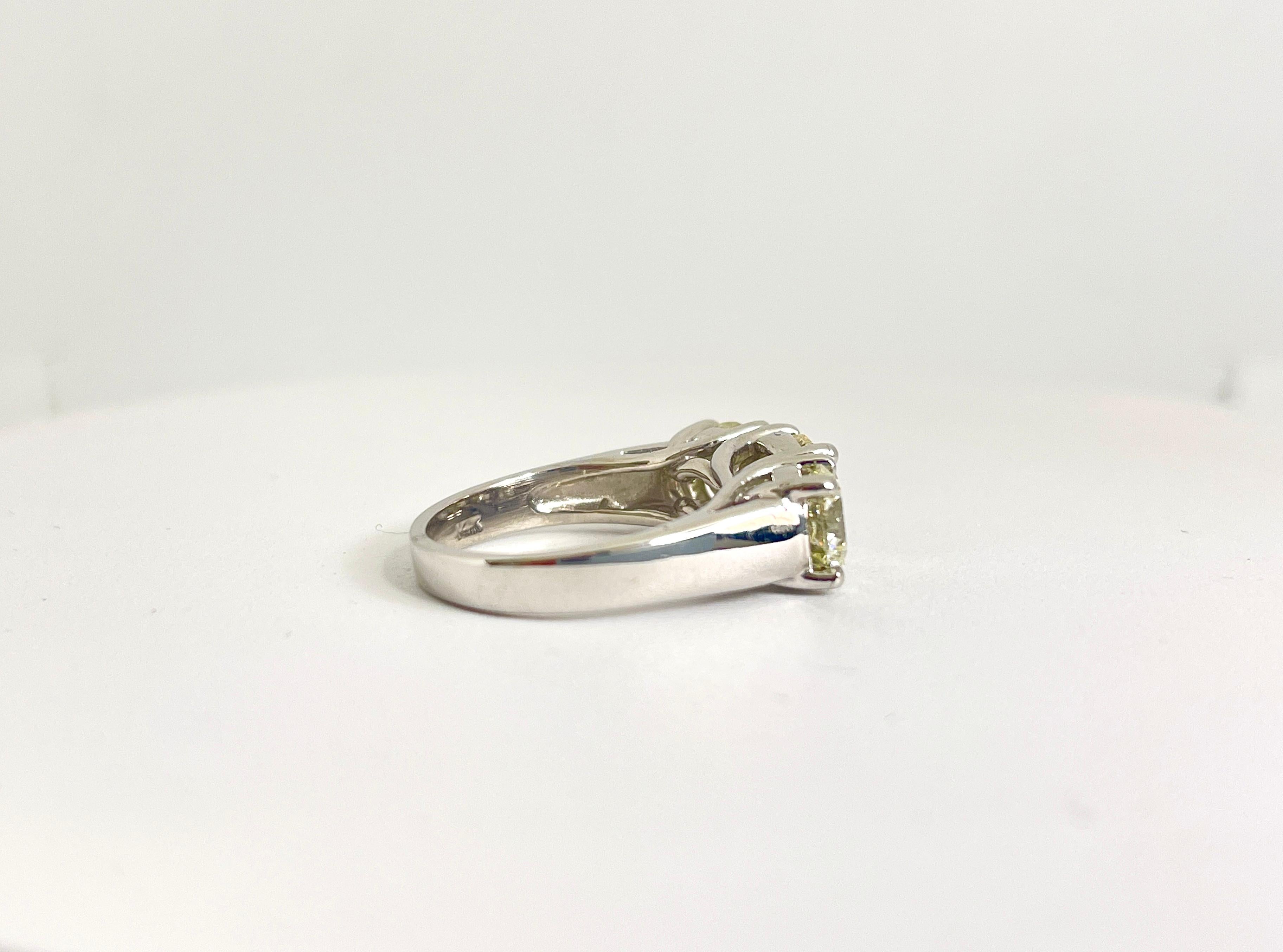 3.30 Carat Natural Diamond White Gold Mini Band Ring 14K  In New Condition For Sale In Great Neck, NY