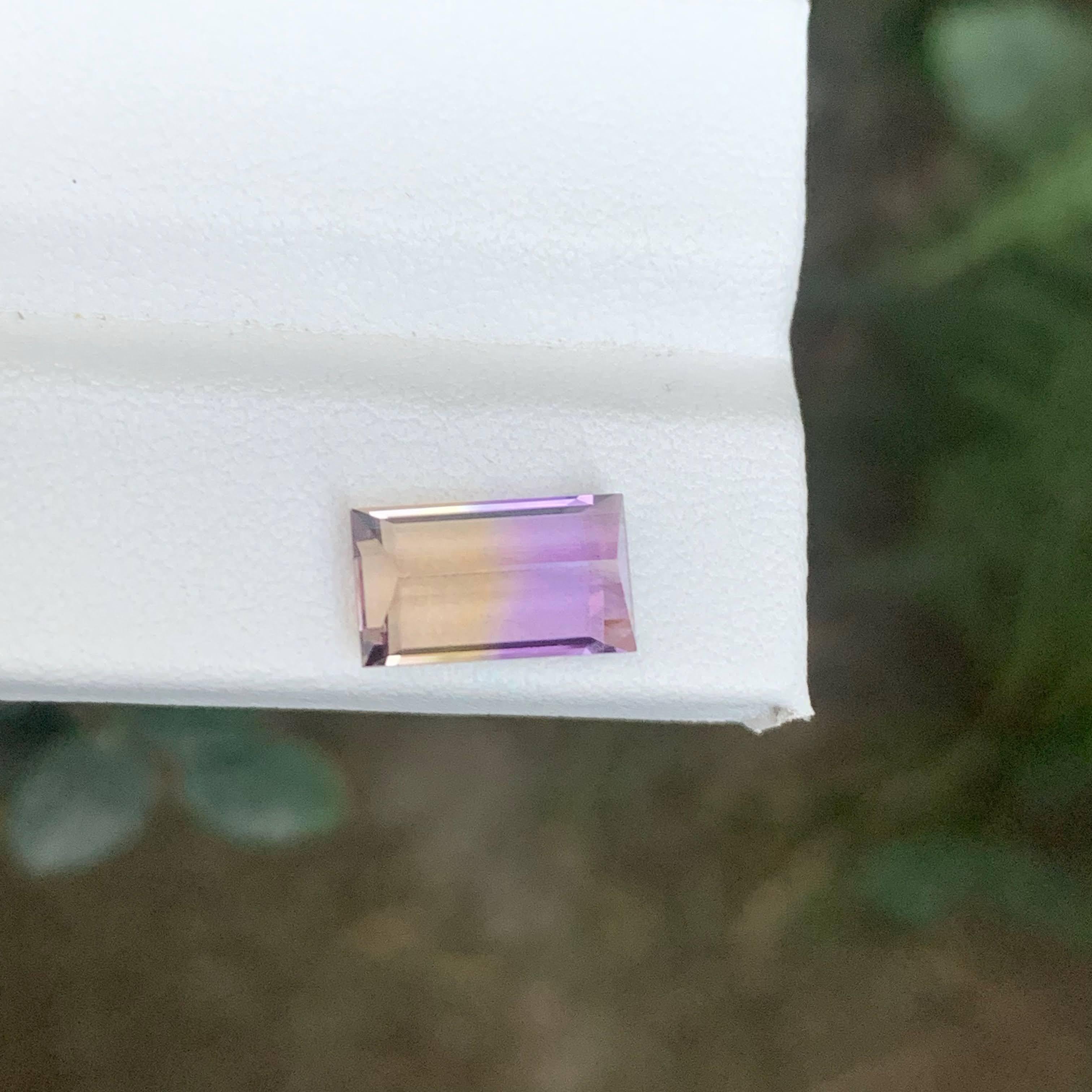 Women's or Men's 3.30 Carat Natural Loose Bi Color Ametrine Stone Baguette Cut Bolivian Gemstone For Sale