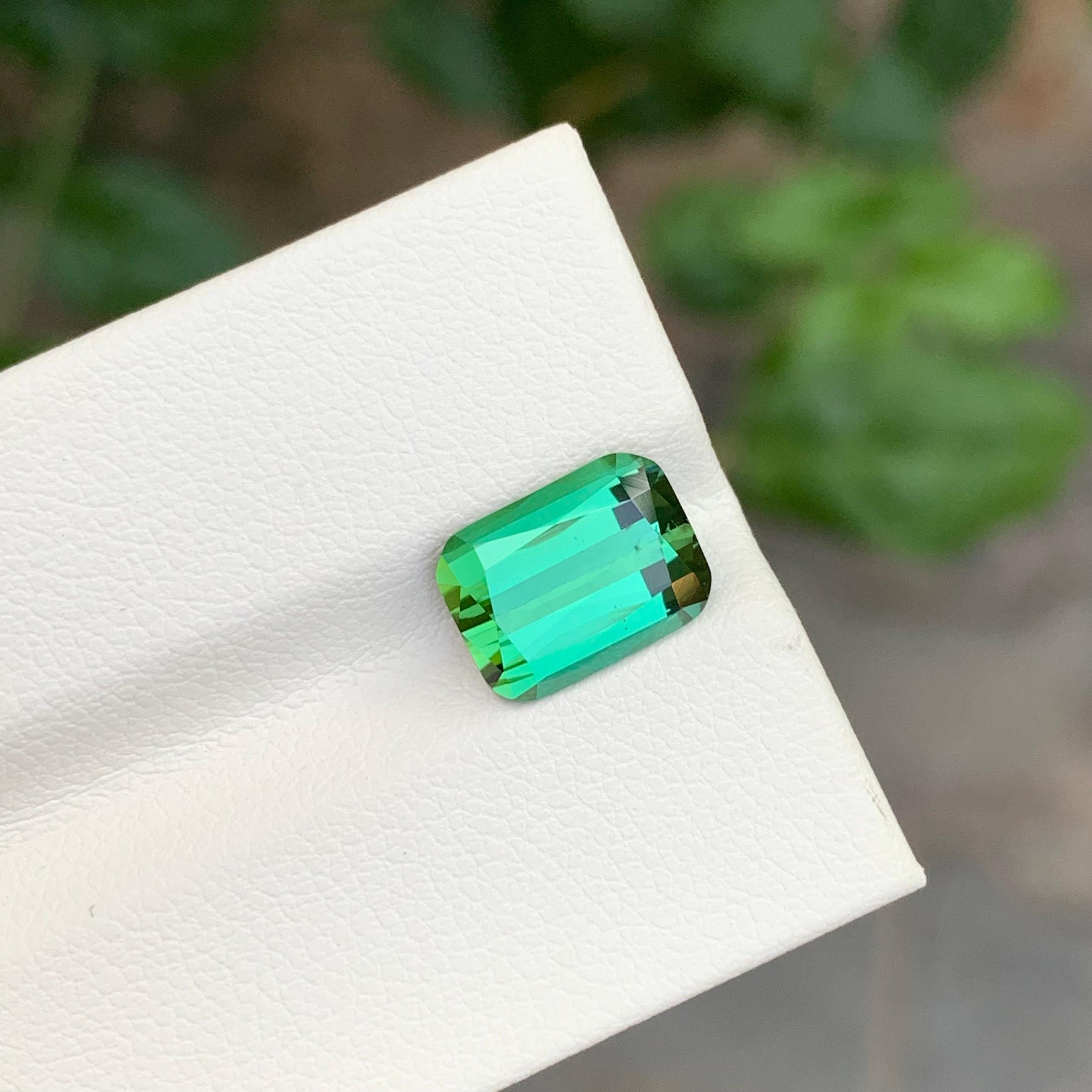 3.30 Carat Natural Loose Green Tourmaline Emerald Shape Gemstone In New Condition For Sale In Peshawar, PK