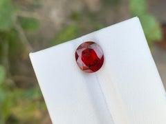 3.30 Karat Natürlicher loser Hessonit Granat Cushion Cut Edelstein