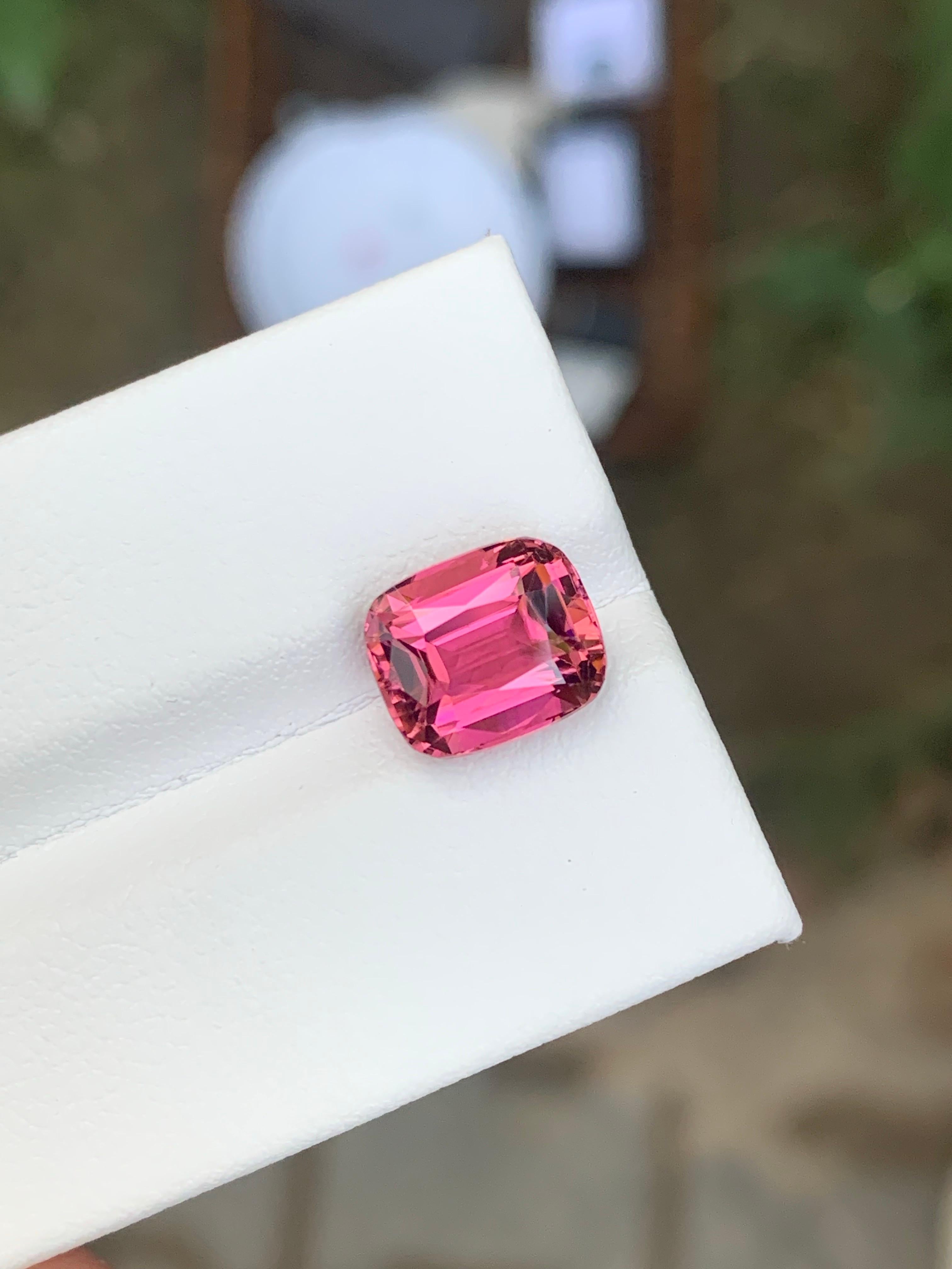 3,30 Karat Natürliche Lose Hot Pink Turmalin Cushion Cut Edelstein aus Afghanistan im Zustand „Neu“ im Angebot in Peshawar, PK