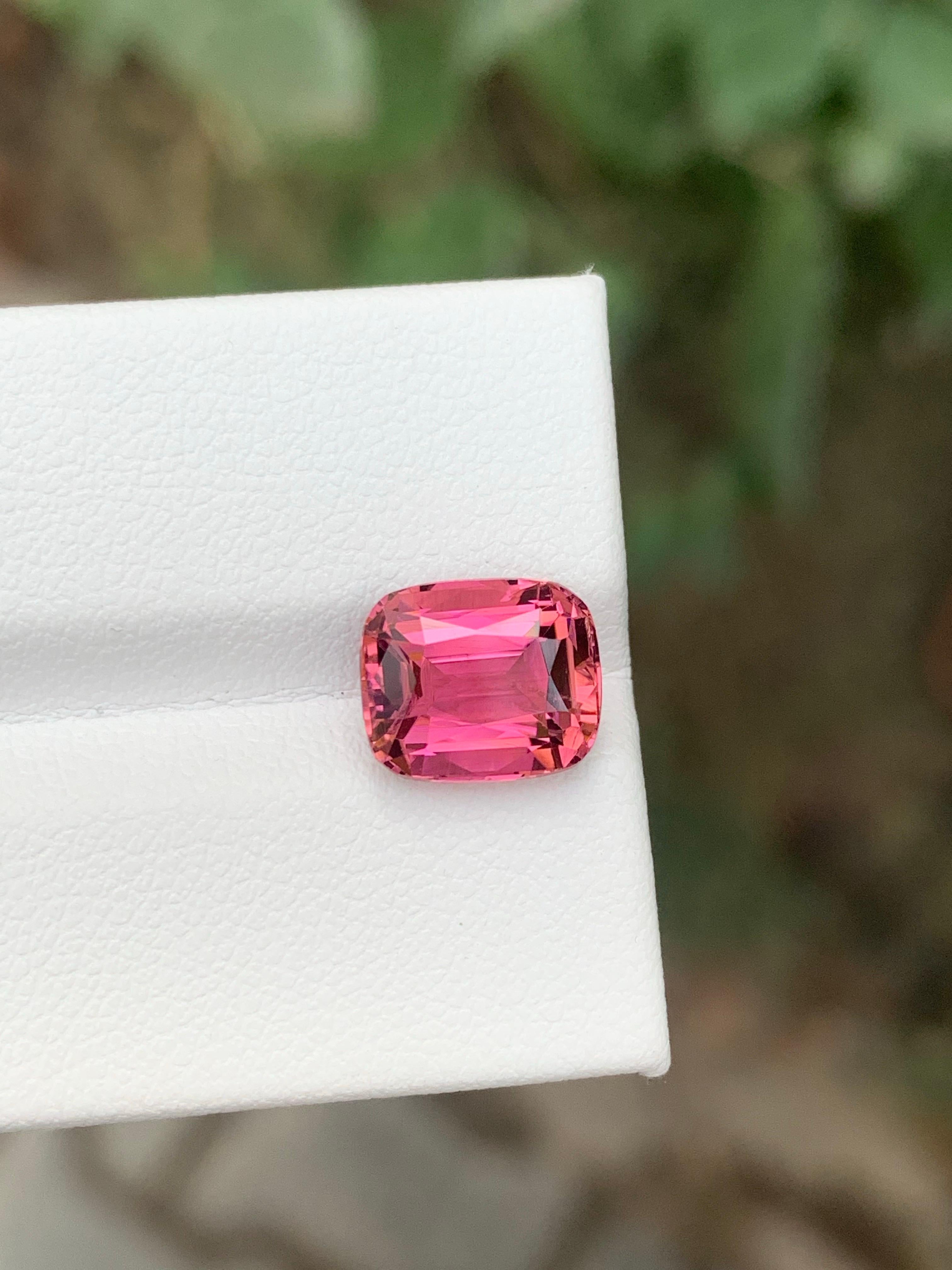 3,30 Karat Natürliche Lose Hot Pink Turmalin Cushion Cut Edelstein aus Afghanistan für Damen oder Herren im Angebot