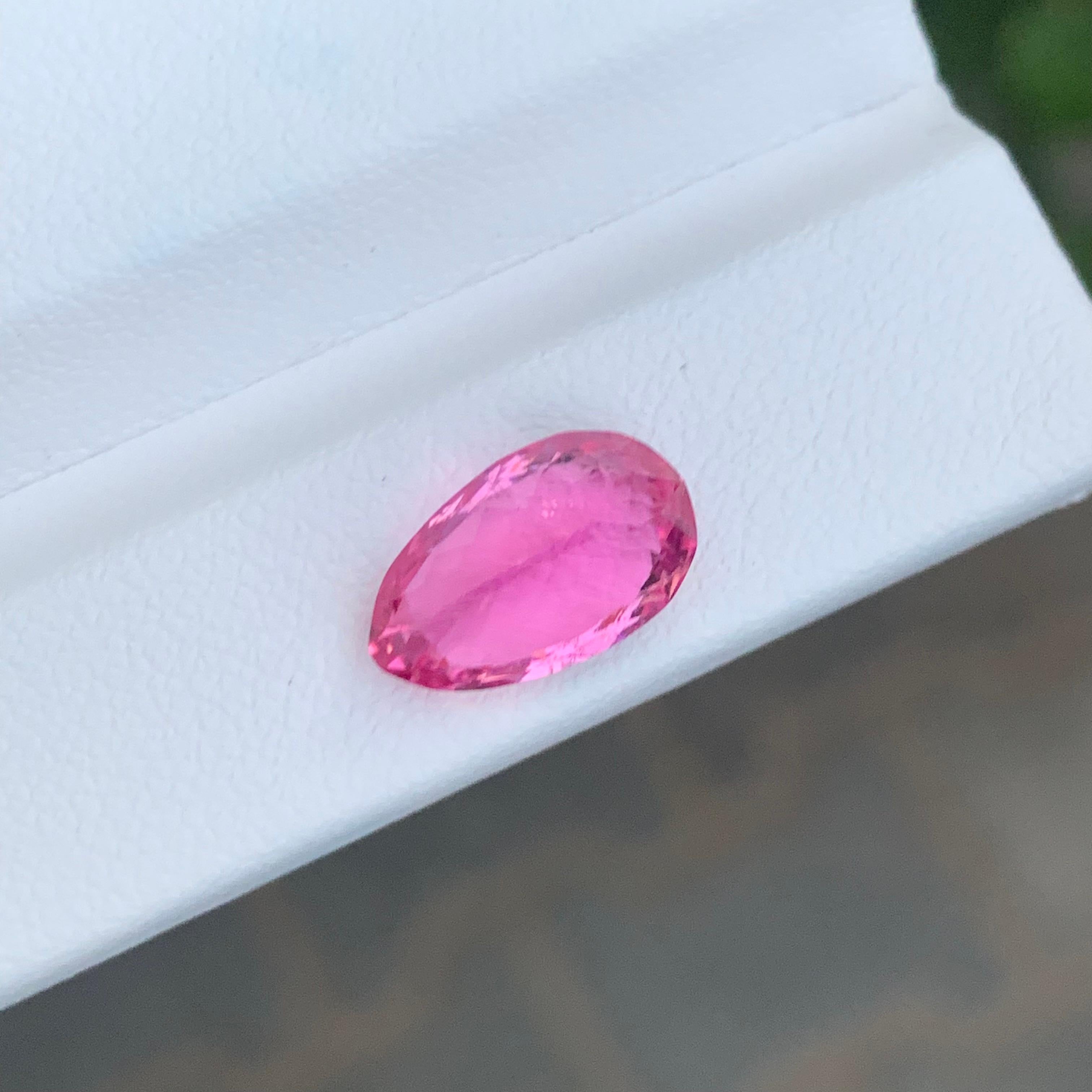 Faceted Pink Tourmaline

Weight: 3.30 Carat
Dimension: 12.5 x 7.6 x 5.8 Mm
Colour: Pink 
Treatment: Non
Certificate: On Customer Demand
Shape: Pear 


Tourmaline is a captivating gemstone known for its remarkable variety of colors, making it a