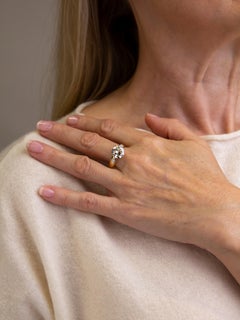 Anello con diamante vecchio taglio europeo da 3,30 carati