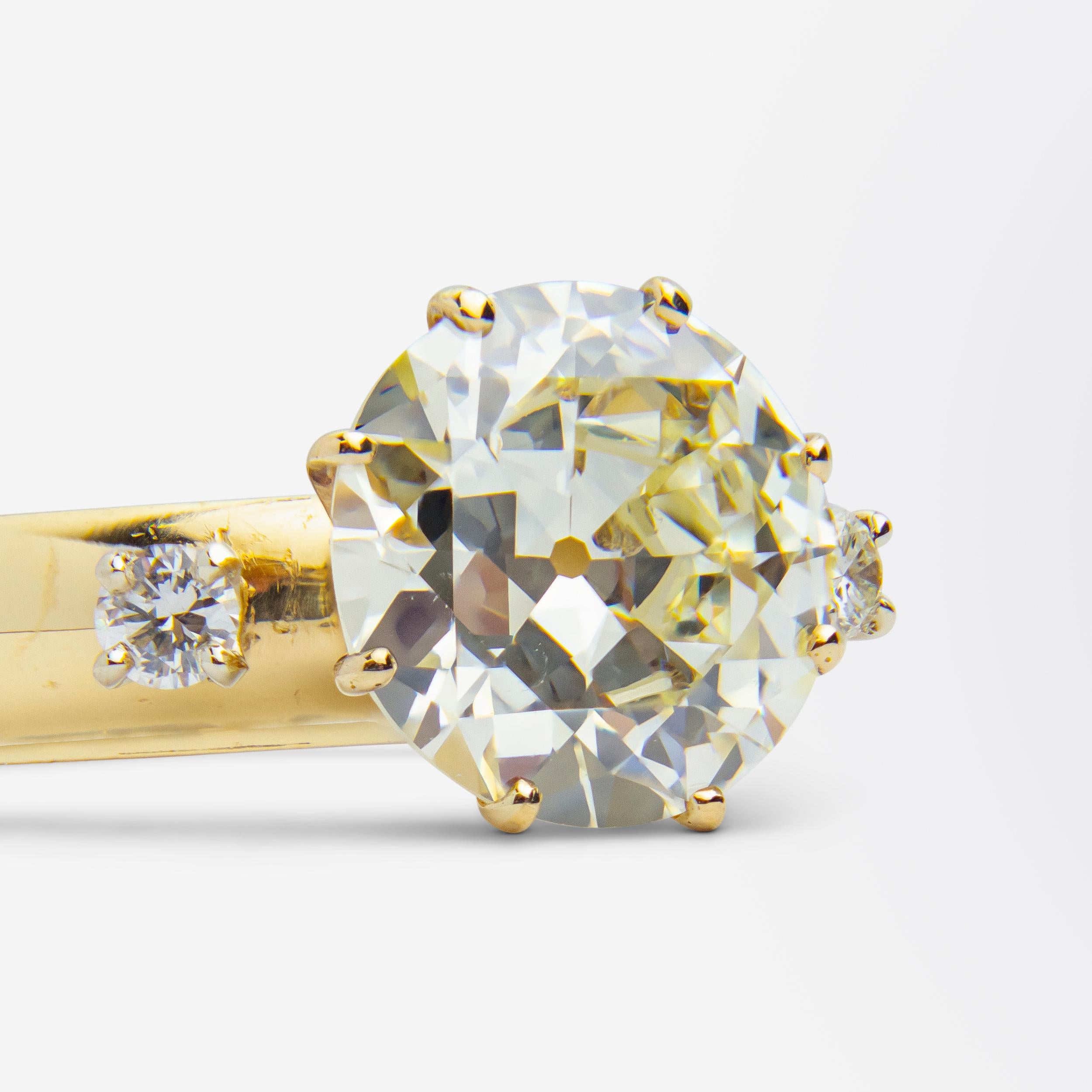 Bague avec diamant taille européenne ancienne de 3,30 carats Unisexe en vente