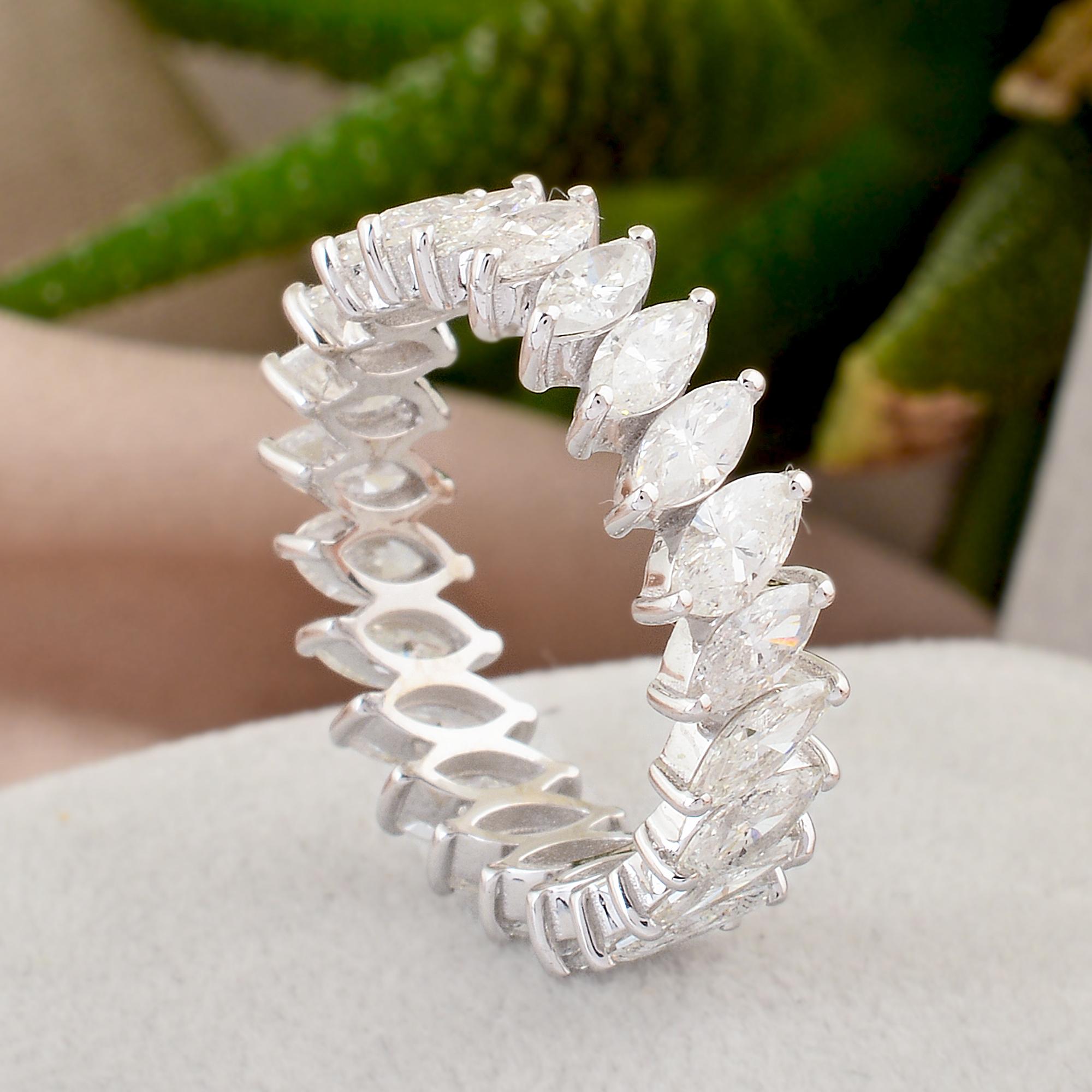 3,30 Karat SI Reinheit HI Farbe Marquise Diamant-Ring 18k Weißgold Schmuckstück (Marquiseschliff) im Angebot