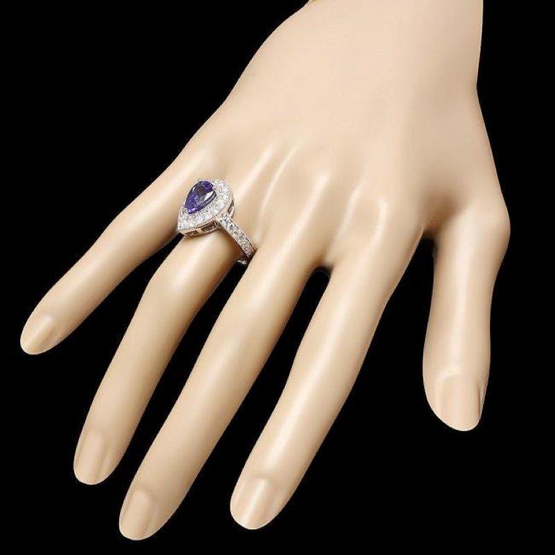 3.30 Carats Natural Tanzanite and Diamond 14K Solid White Gold Ring In New Condition For Sale In Los Angeles, CA