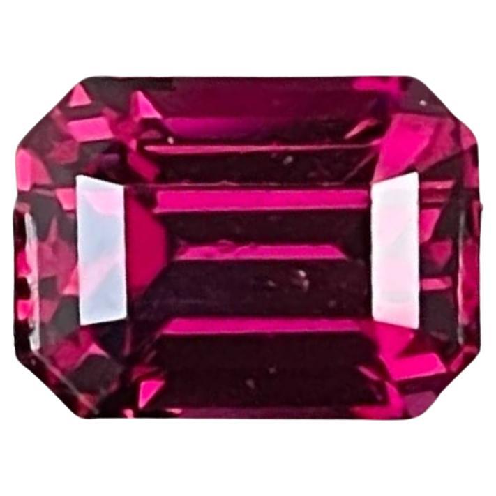 Pierre précieuse africaine de 3,30 carats, grenat rouge rosé, taille émeraude
