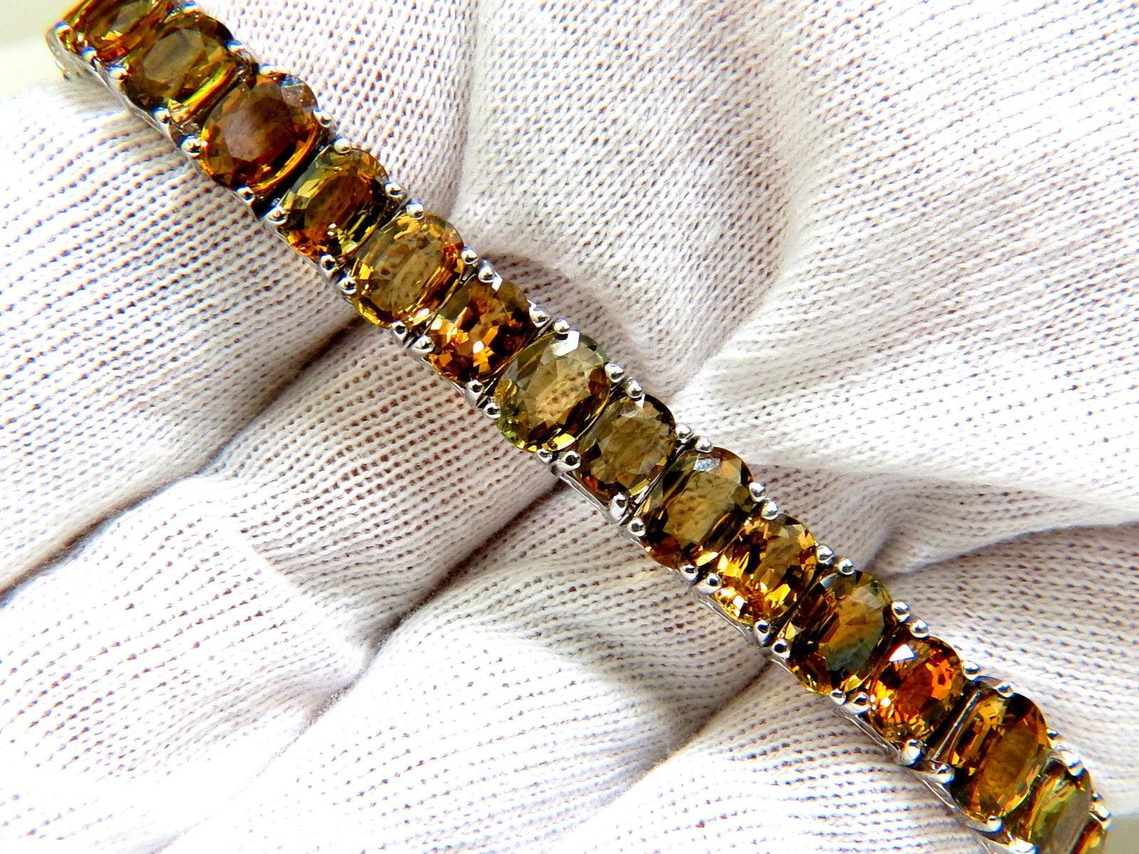 33.00 Carat Natural Gem Yellow Green Orange Color Sapphires Tennis Bracelet In New Condition For Sale In New York, NY