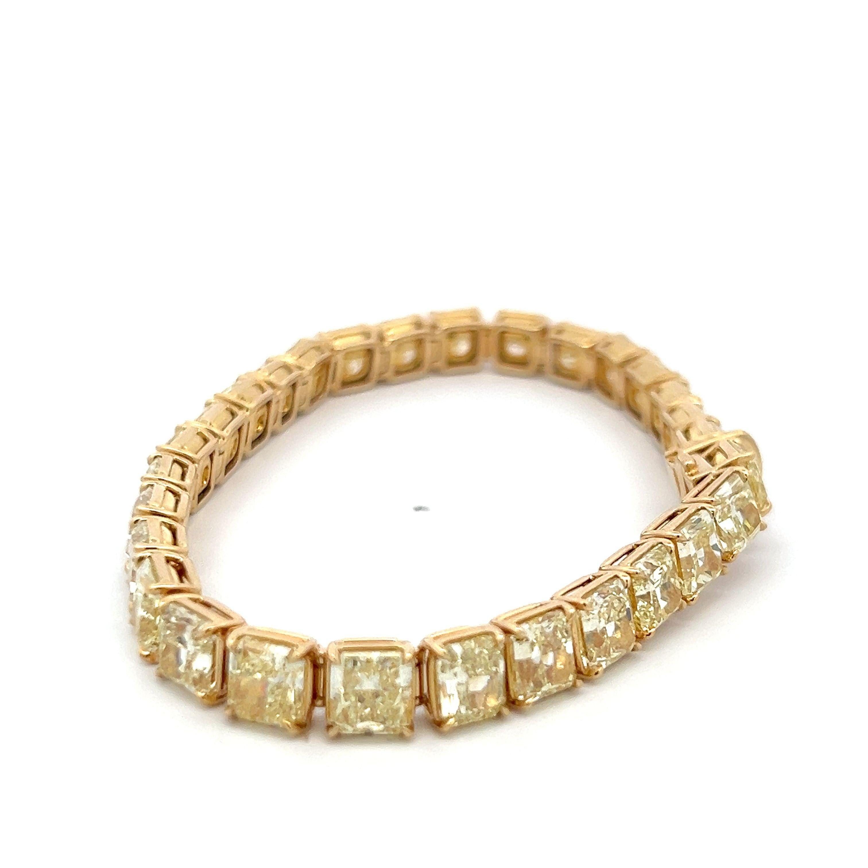 Bracelet tennis 18 carats avec diamant jaune fantaisie taille radiant 33,09 carats VVS2-SI1 en vente 5
