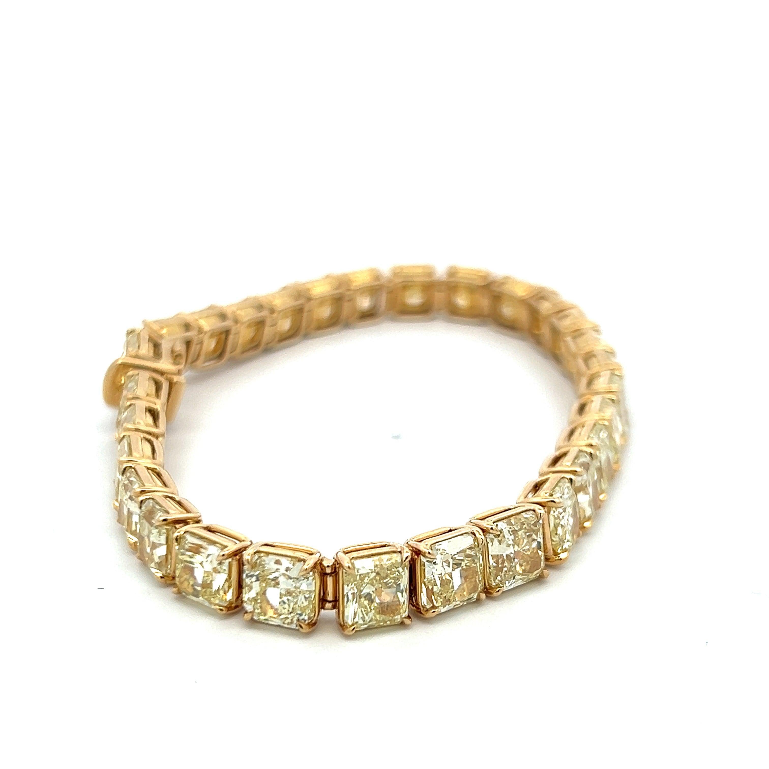 Bracelet tennis 18 carats avec diamant jaune fantaisie taille radiant 33,09 carats VVS2-SI1 en vente 2