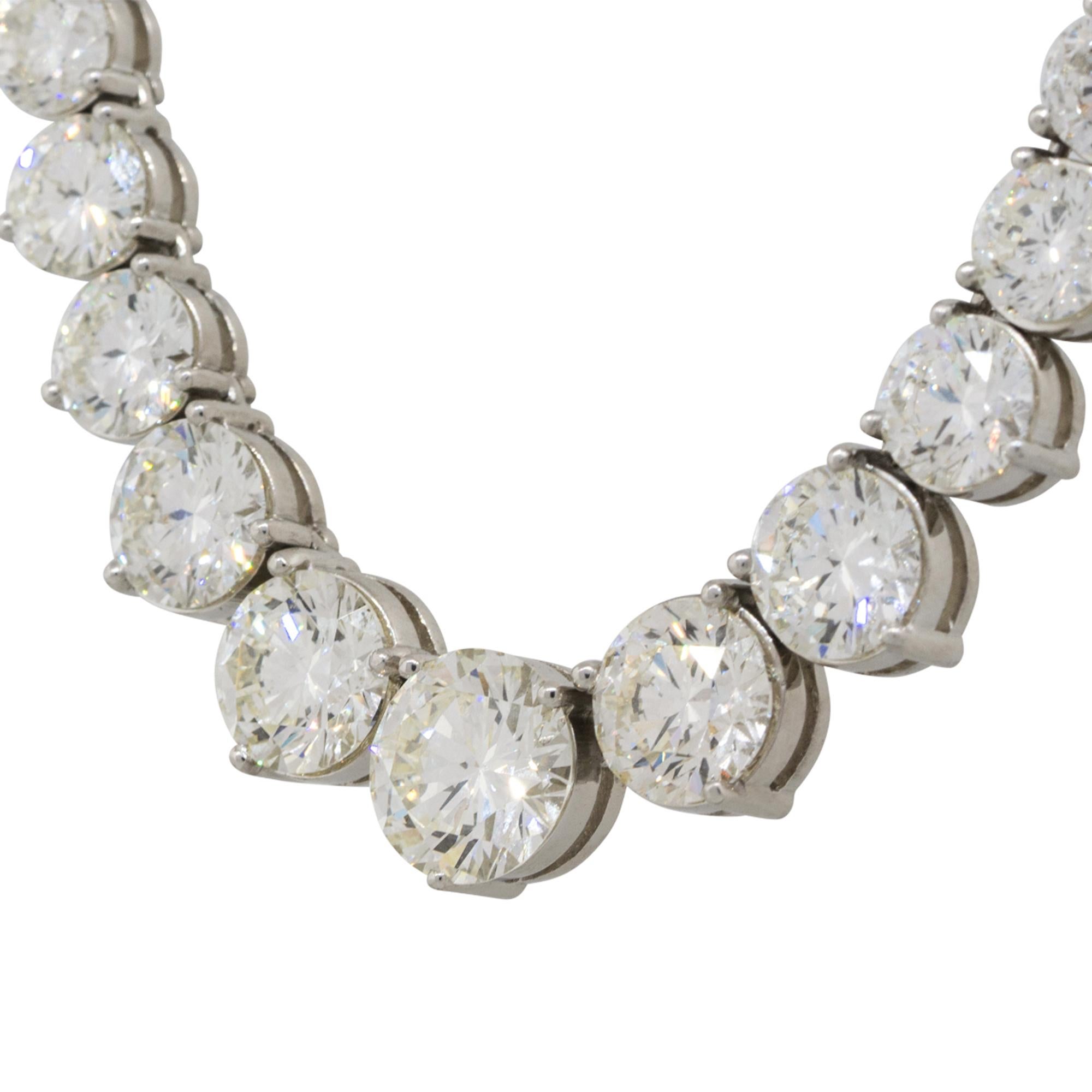 Taille ronde Collier tennis en platine avec diamants ronds gradués de 33,09 carats en vente
