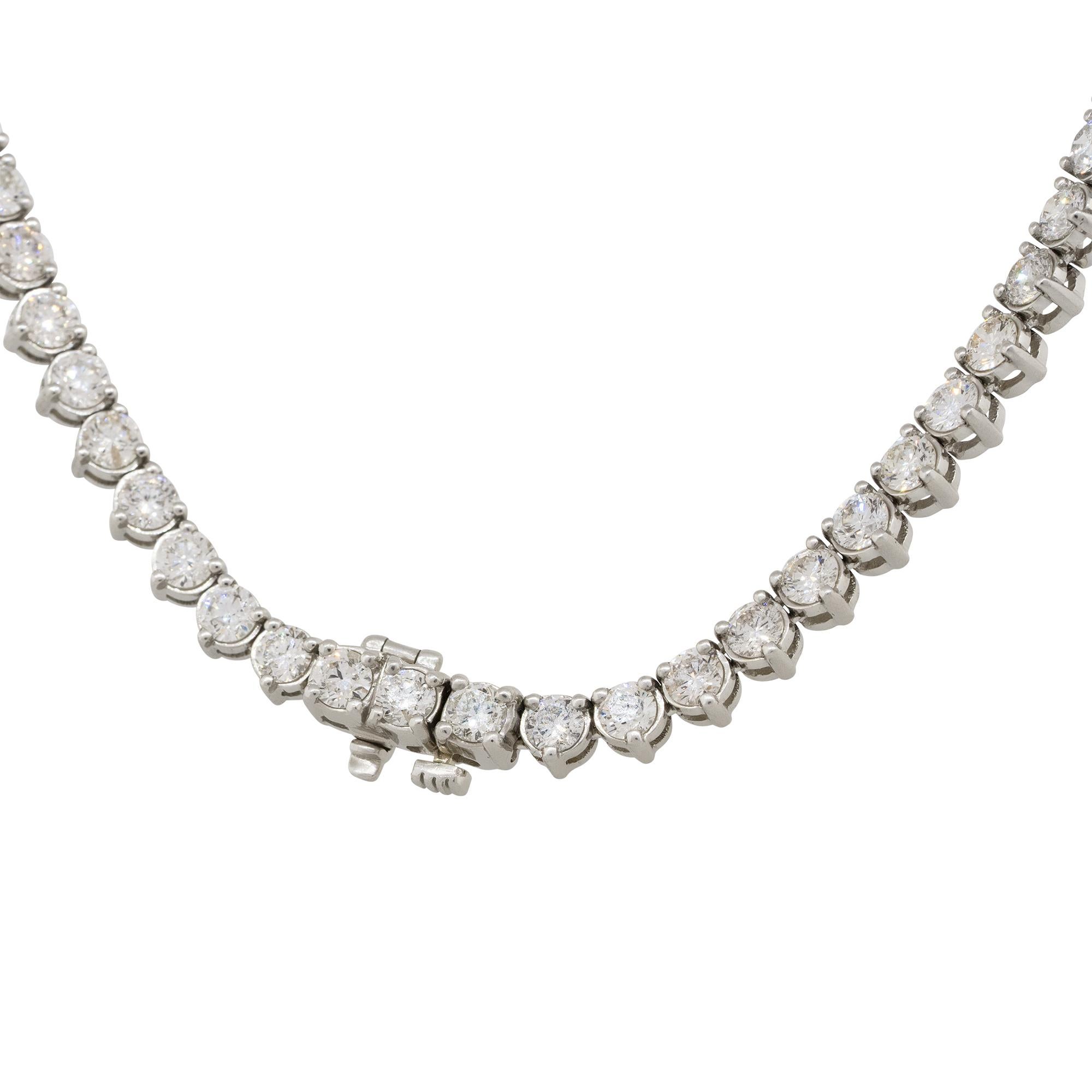 Collier tennis en platine avec diamants ronds gradués de 33,09 carats Pour femmes en vente