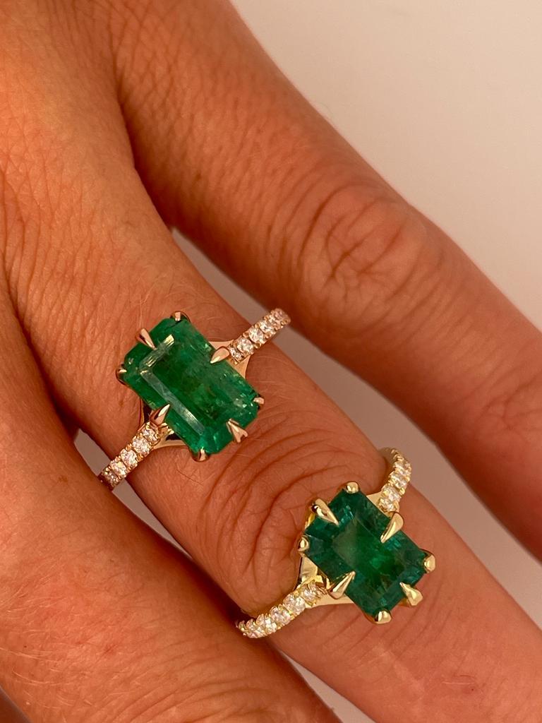 For Sale:  3.30ct Emerald and diamond ring set in 18ct rose gold  13