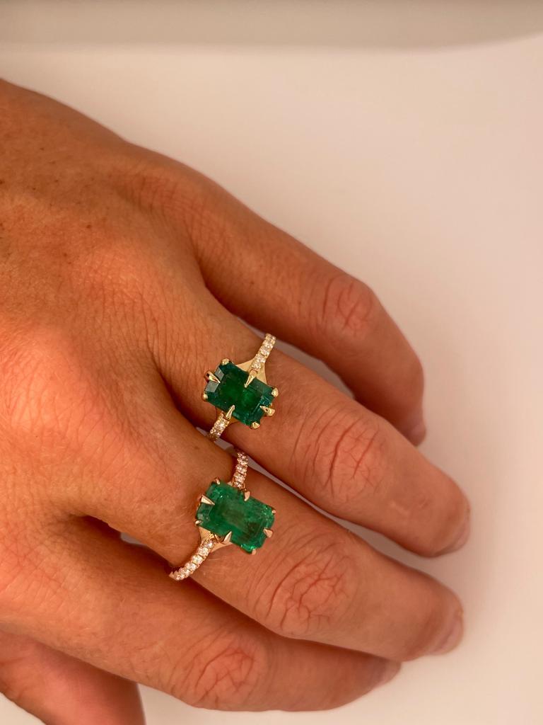 For Sale:  3.30ct Emerald and diamond ring set in 18ct rose gold  9