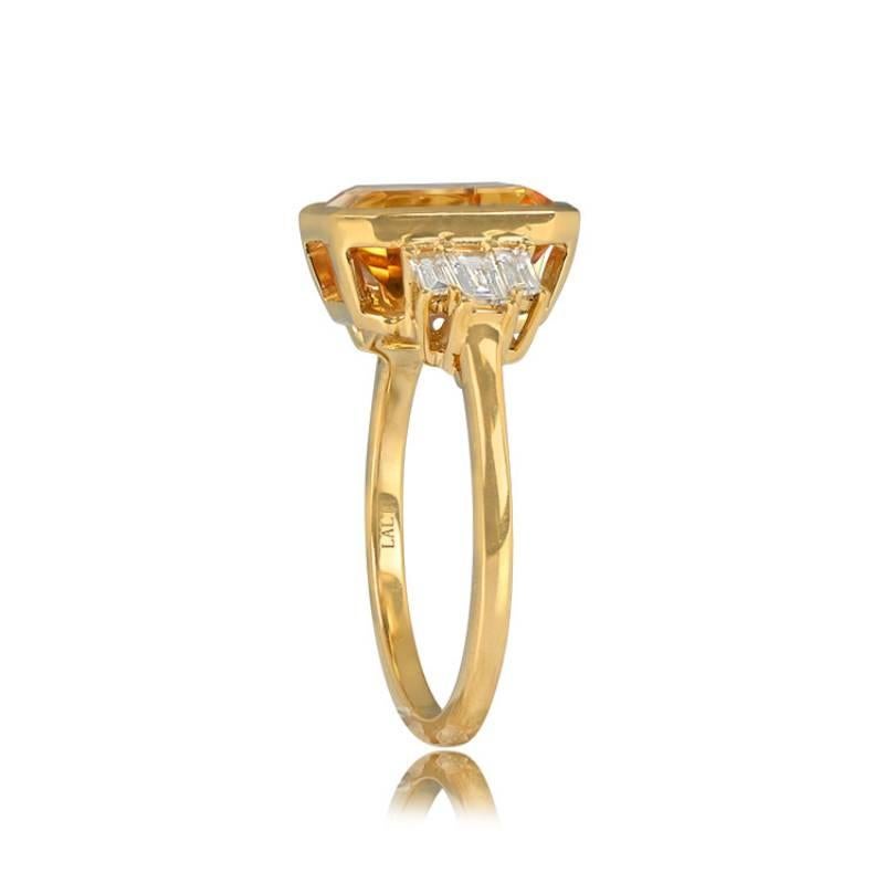 3.30ct Emerald Cut Natural Citrine Cocktail Ring, 18k Yellow Gold In Excellent Condition For Sale In New York, NY