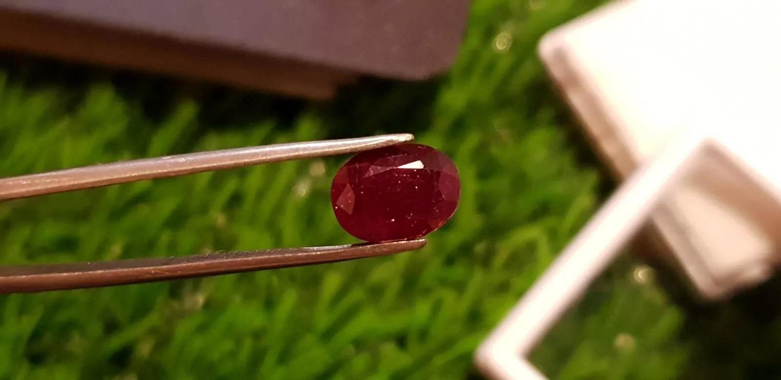 3.30cts Mozambique Ruby Blood Red Cut Stone Unheated Ruby 100% Natural Certified

Additional information:
Condition: New without tags: A brand-new, unused, and unworn item (including handmade items) that is not in original packaging or may be