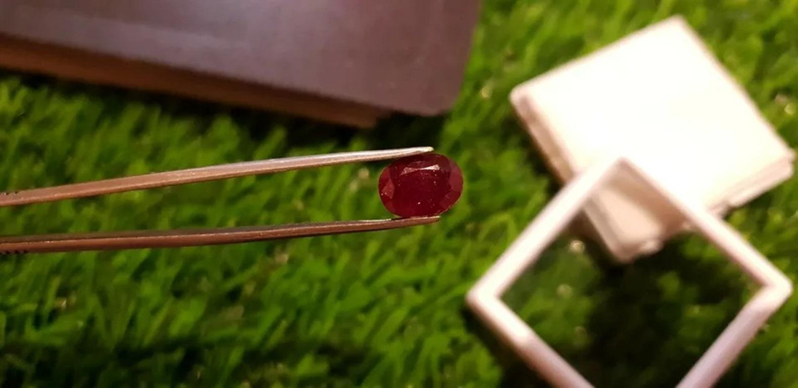 3.30cts Mozambique Ruby Blood Red Cut Stone Unheated 100% Natural Certified In New Condition For Sale In Chicago, IL