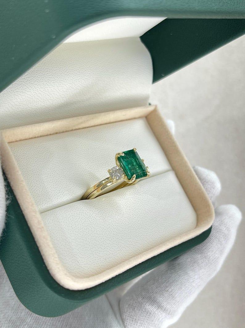 3.30tcw 14K Emerald & Diamond Three-Stone Ring Convertible Solitaire Engagement For Sale 4