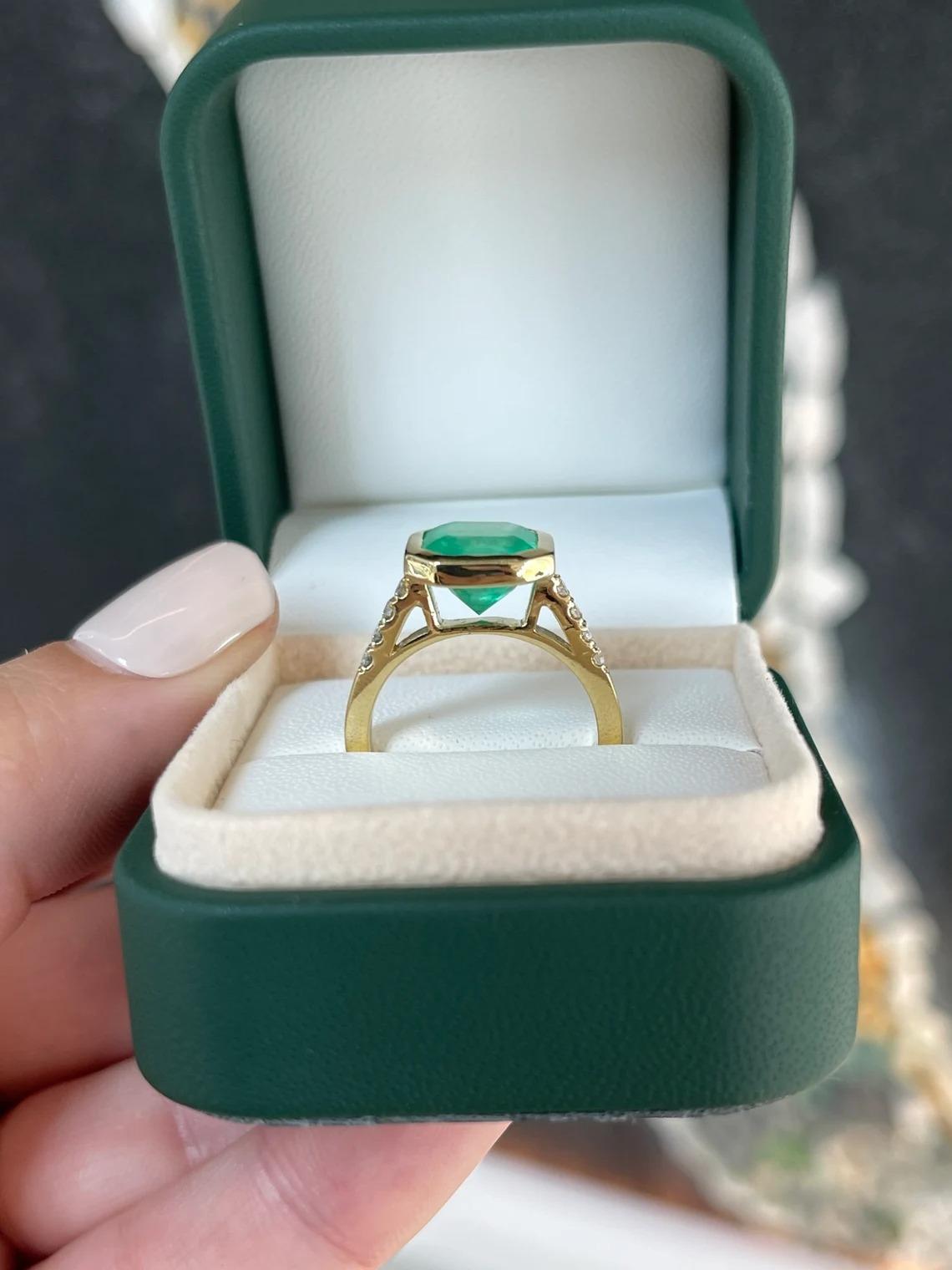 Women's 3.30tcw 18K Bezel Colombian Emerald Asscher & Diamond Accent Right Hand Ring For Sale