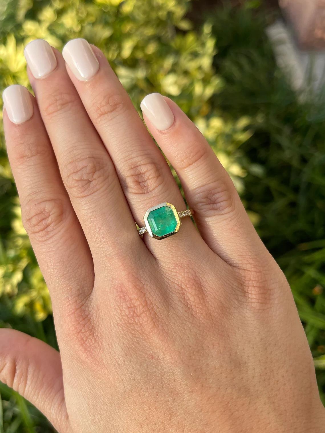 3.30tcw 18K Bezel Colombian Emerald Asscher & Diamond Accent Right Hand Ring For Sale 1