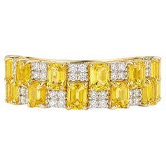 Anillo de diamantes con zafiro amarillo de corte esmeralda de 3,31 quilates, en oro amarillo de 14k