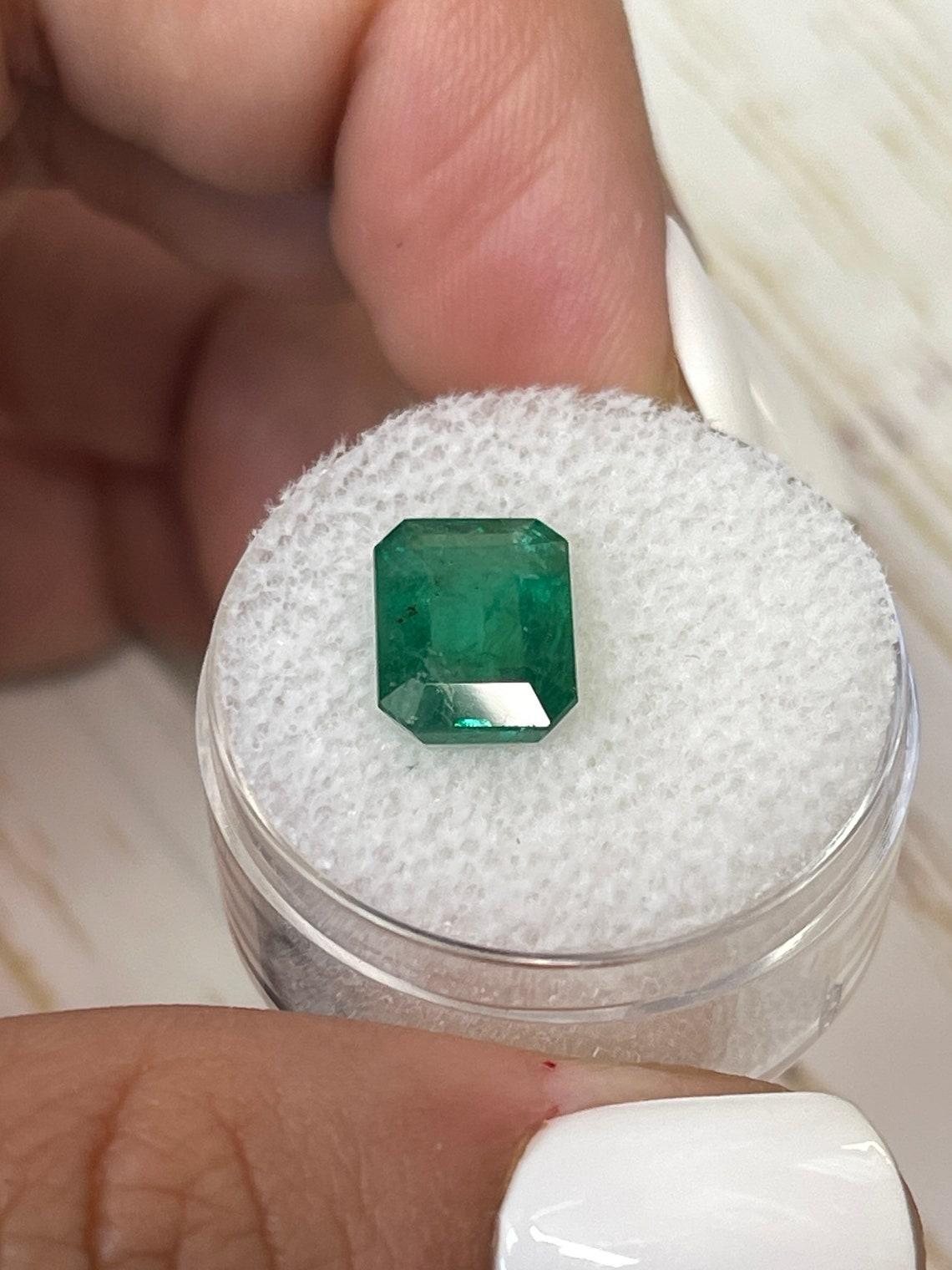 Smeraldo dello Zambia verde muschiato da 3,31 carati - Gemma autentica del mese di maggio con taglio a smeraldo In condizioni Nuovo in vendita a Jupiter, FL