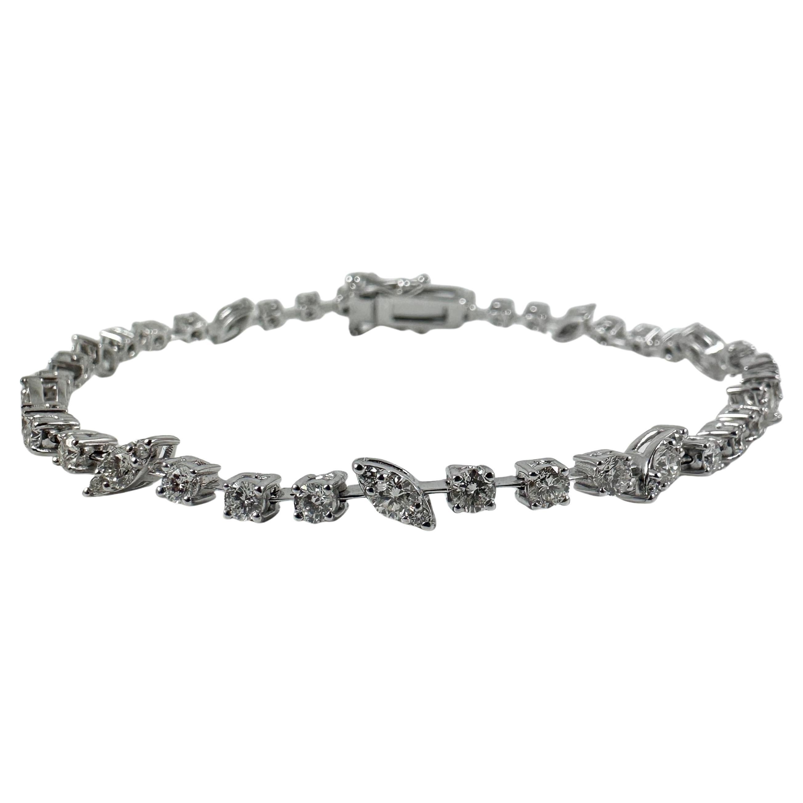 3,31 Karat runder Diamant Birnenform Illusion Mode Armband in 14K Weißgold