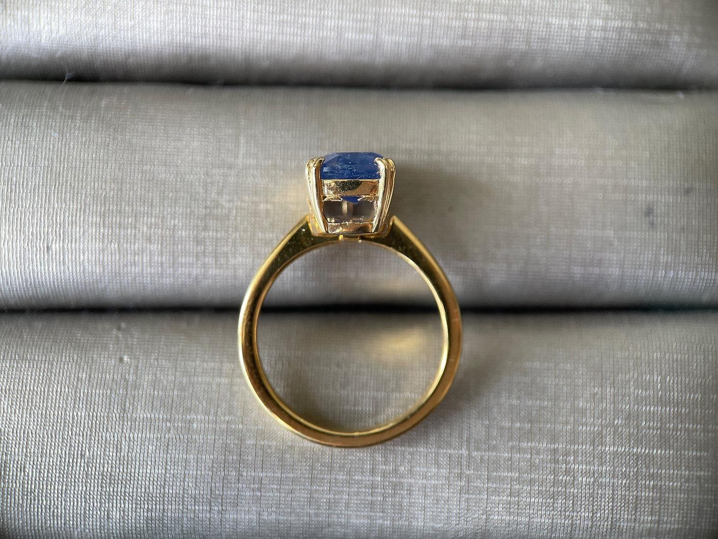 3.315 Karat Burma unbehandelter blauer Saphir Ring/Anhänger aus 18 Karat Gold mit Anhänger im Angebot 3