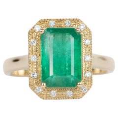 3.31ct Emerald with Diamond Halo 14K Yellow Gold Ring R6359