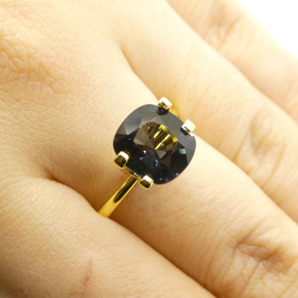 3,31ct Spinello blu rettangolare a cuscino dalla Birmania in vendita 10