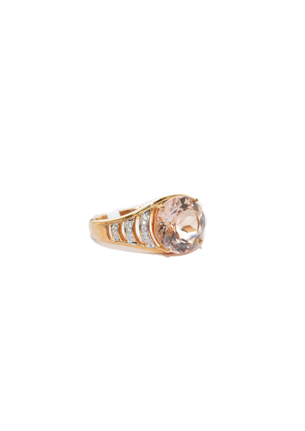 Contemporary Sunita nahata Morganite 3.32ct. Fancy Ring in 18Karat Rose Gold with Diamond. For Sale