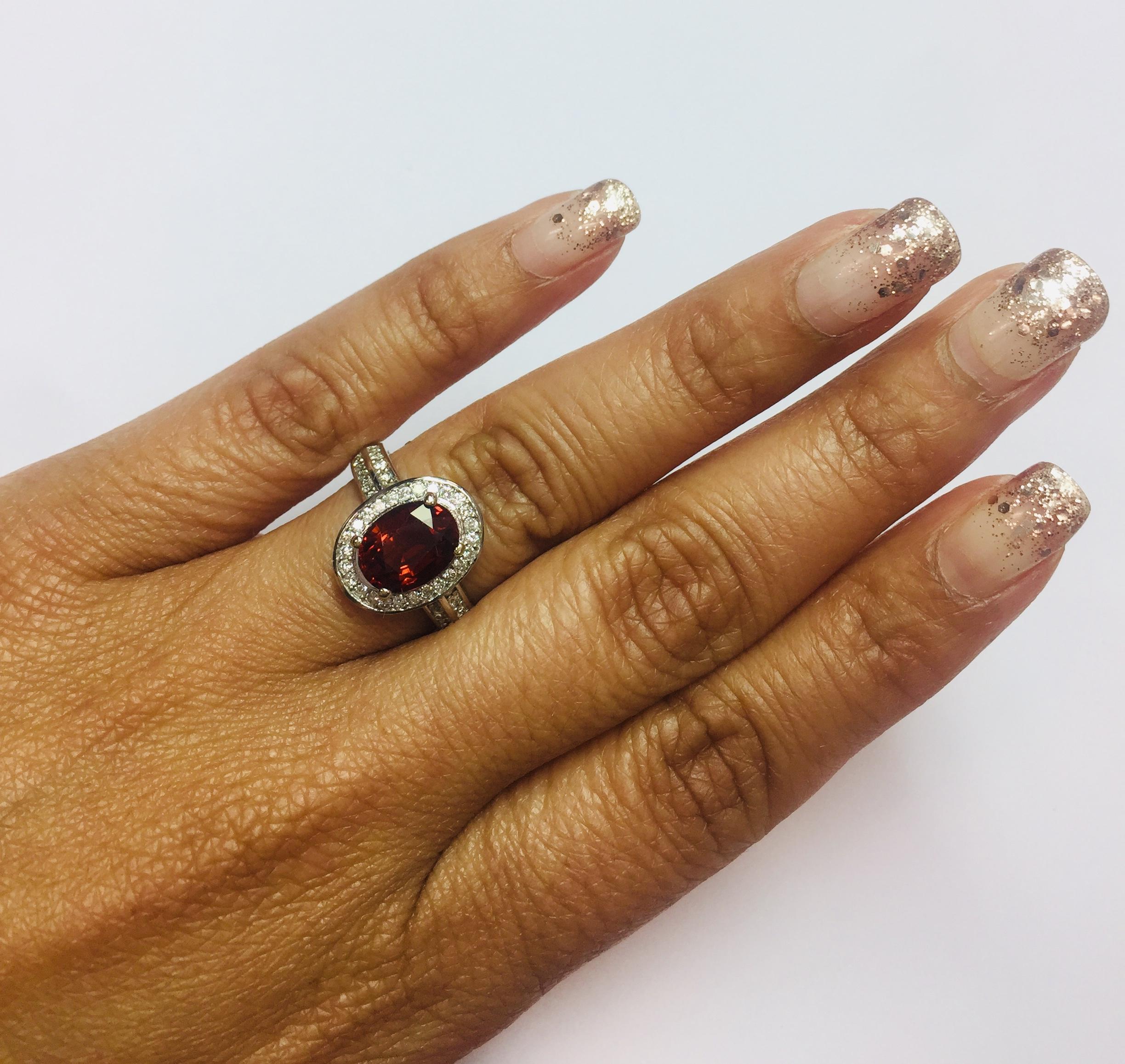 Contemporary 3.32 Carat Spessartine Diamond 14 Karat White Gold Ring For Sale