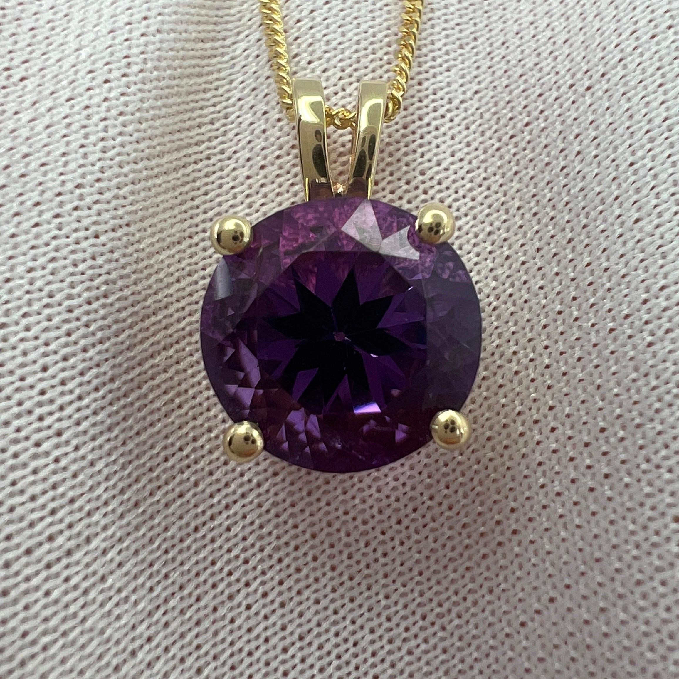 3.32 Carat Vivid Purple Amethyst Round Diamond Cut Yellow Gold Pendant Necklace For Sale 3