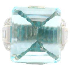 33,24 Quilates Diamante Aguamarina Anillo Pirámide Oro Blanco 18k