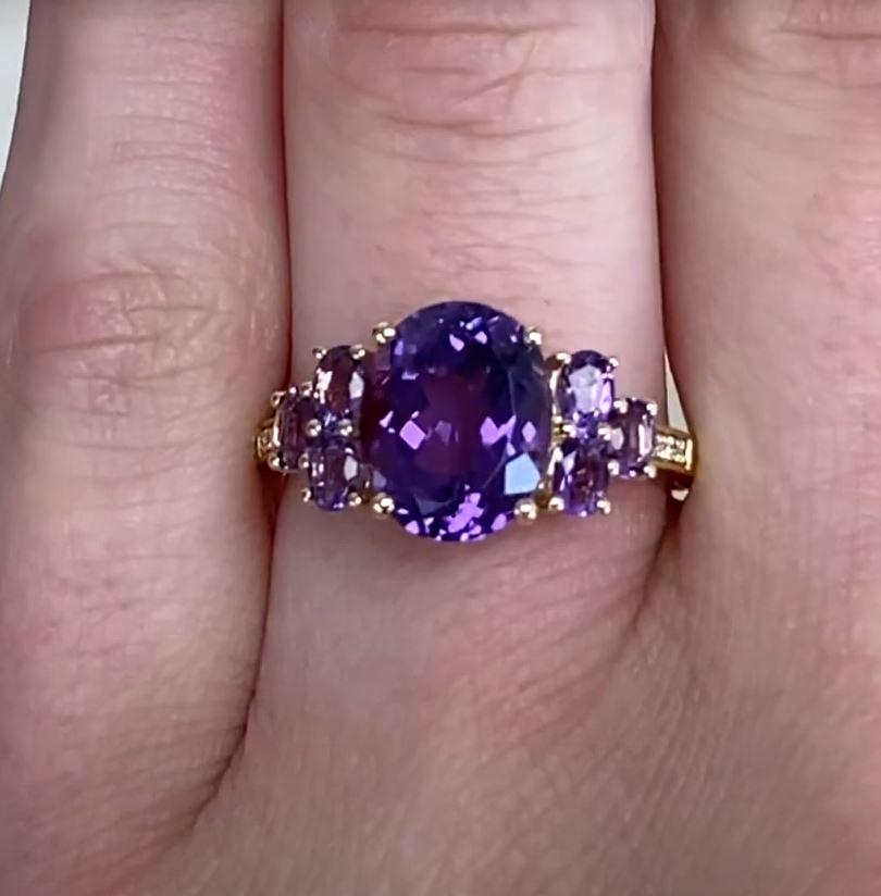 3.32ct Oval Cut Amethyst Cocktail Ring, 18k Yellow Gold  For Sale 1