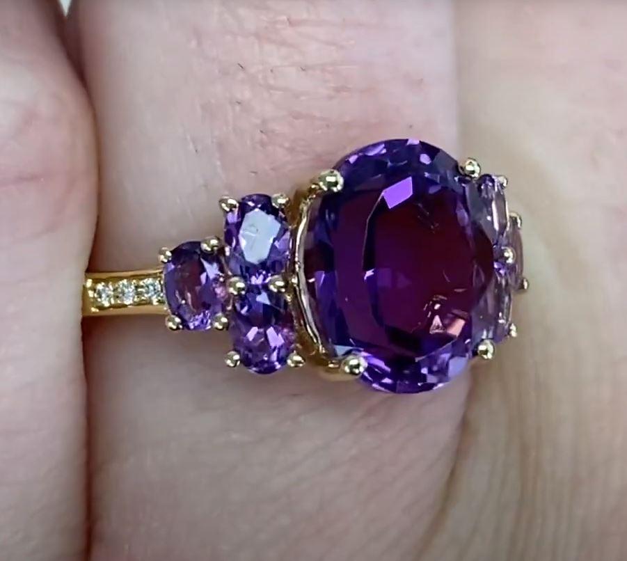 3.32ct Oval Cut Amethyst Cocktail Ring, 18k Yellow Gold  For Sale 2