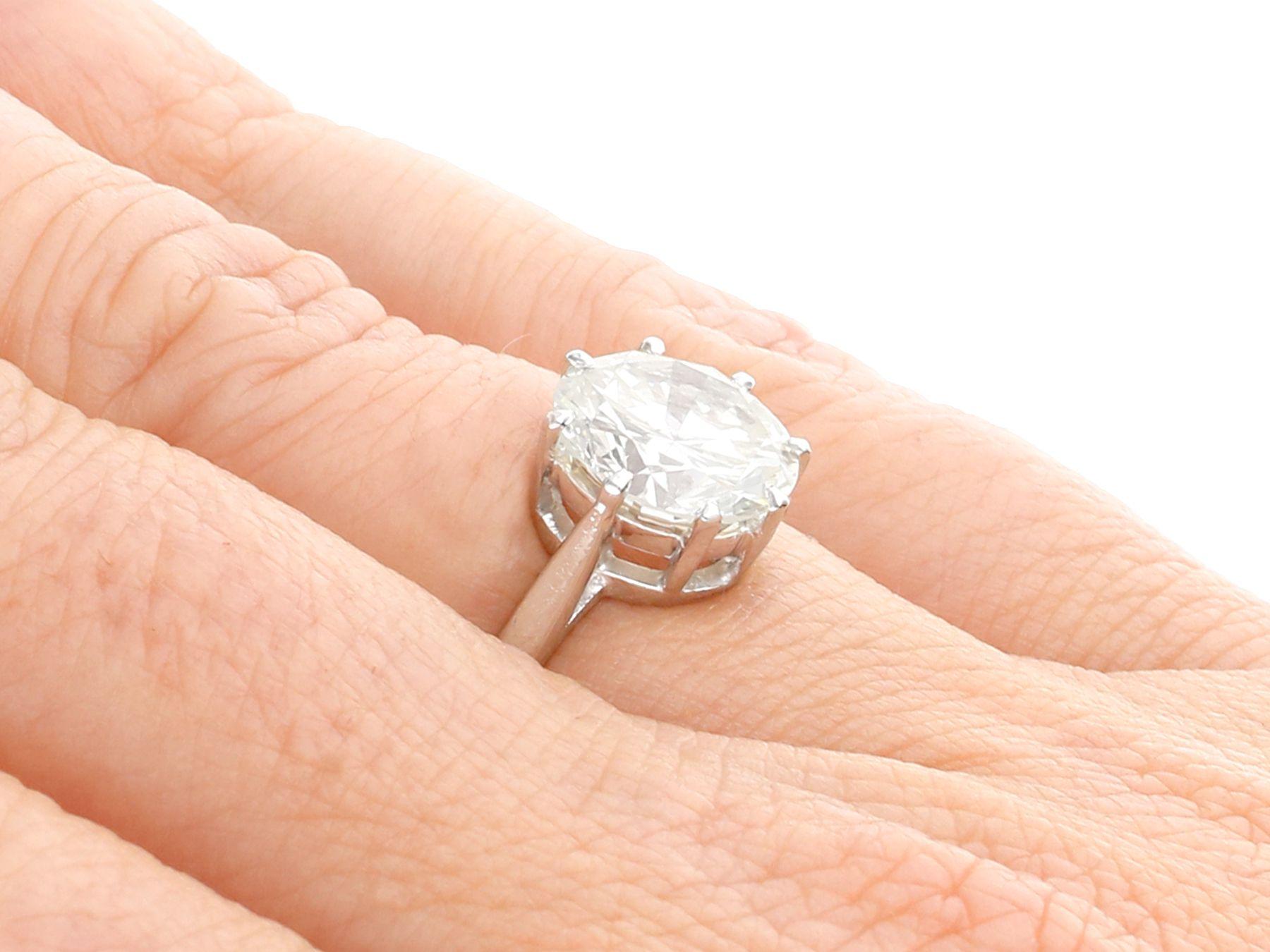 Women's or Men's Vintage 1960s 3.33 Carat Diamond and Platinum Solitaire Ring