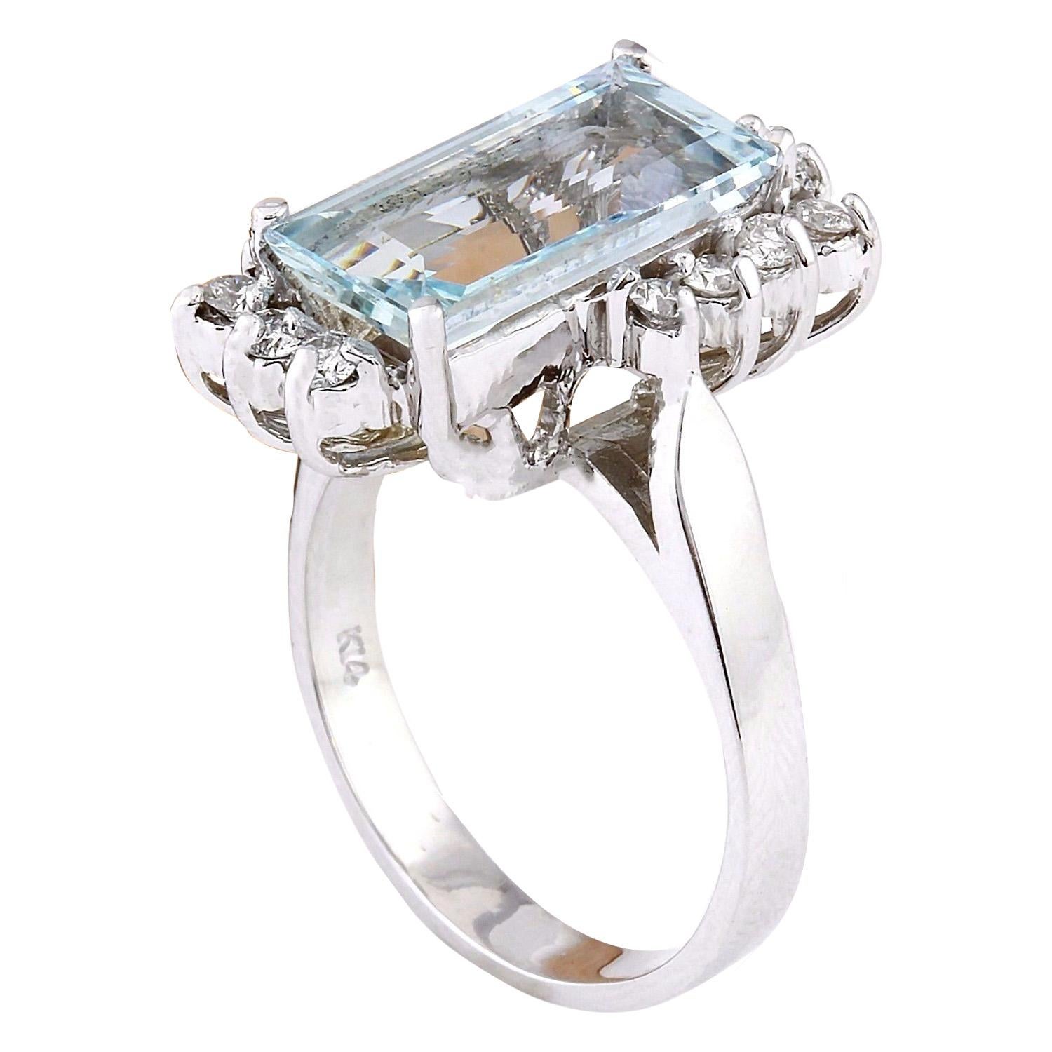 Emerald Cut 3.33 Carat Natural Aquamarine 14 Karat Solid White Gold Diamond Ring For Sale