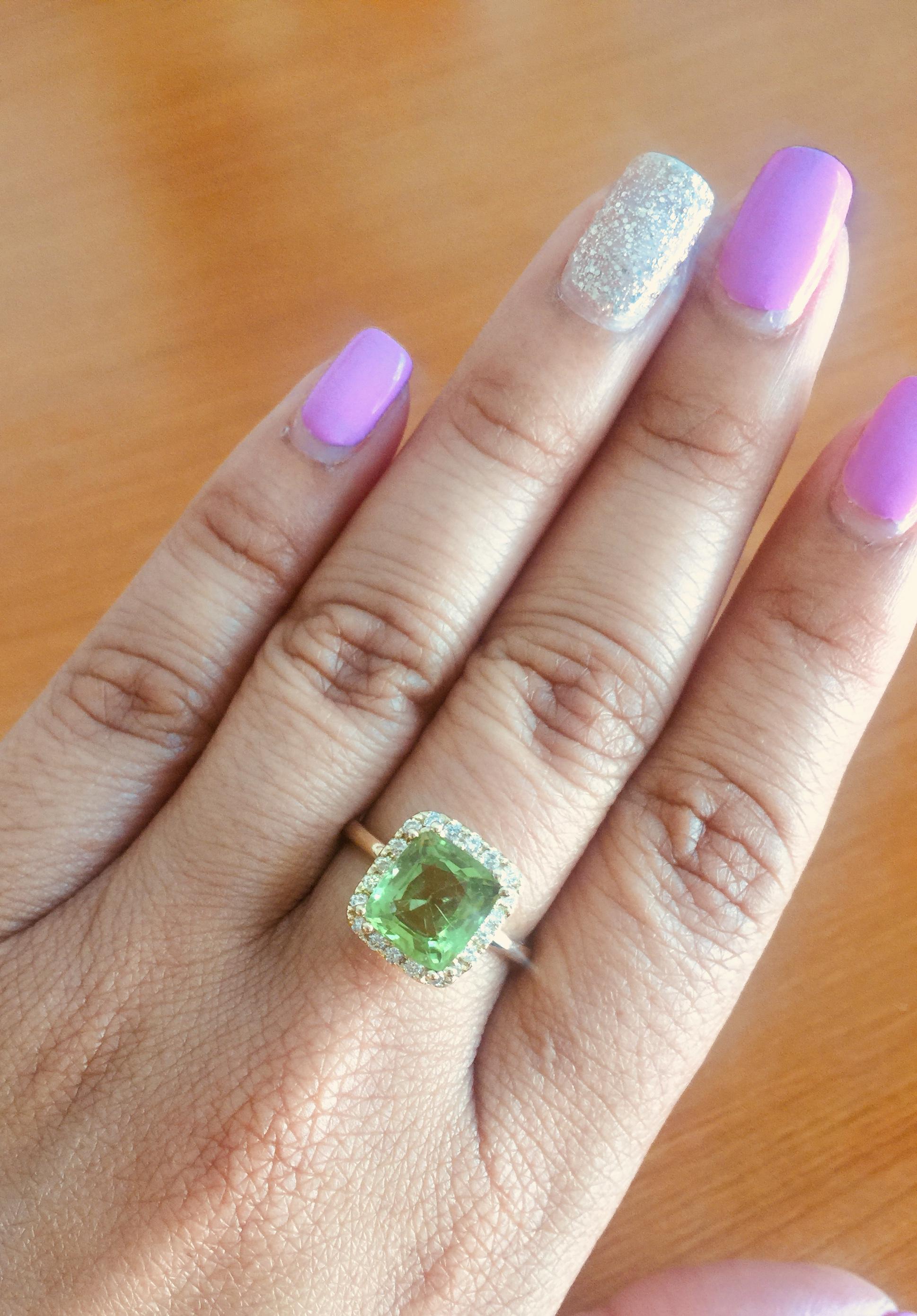 3.33 Carat Peridot Diamond Engagement Yellow Gold Ring In New Condition In Los Angeles, CA