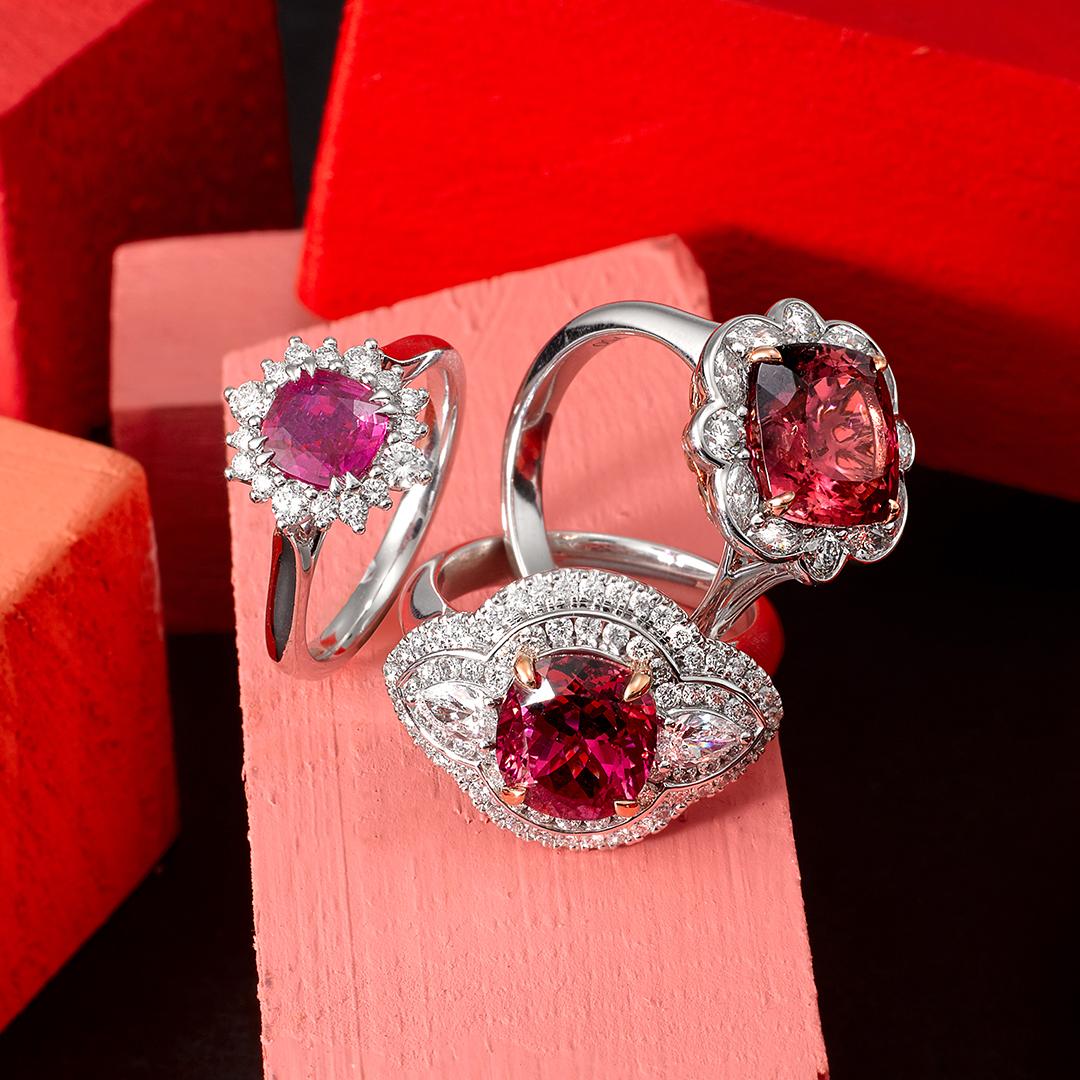With a 3.33ct Oval Pink Tourmaline at its centre, this spectacular Matthew Ely dress ring is set with a total of  0.769ct of Round Brilliant Cut and Pear Diamonds.

Resizing free of charge (depending on possibility).
