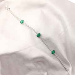 Esmeralda de Zambia de 3,33 quilates Pulsera de diamantes SI/H de 2,69 quilates Oro blanco de 18 quilates