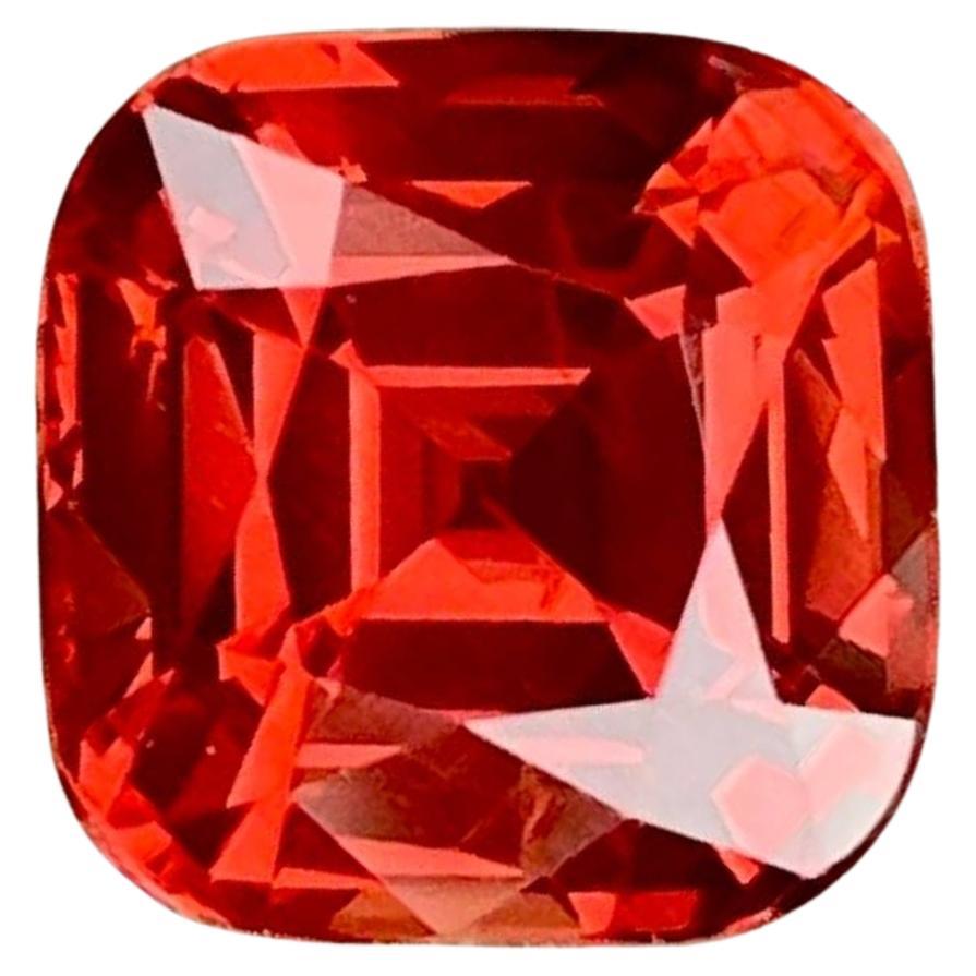 3,33 carati di Spinello arancione rossastro Pietra naturale tagliata a cuscino dalla Birmania